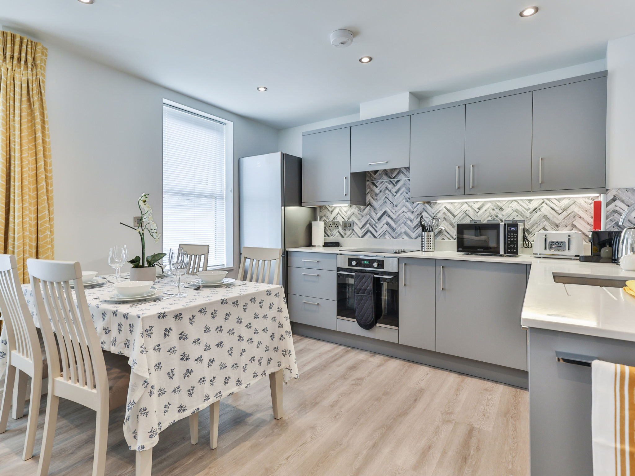 Belle House, Apt 3-Drinnen