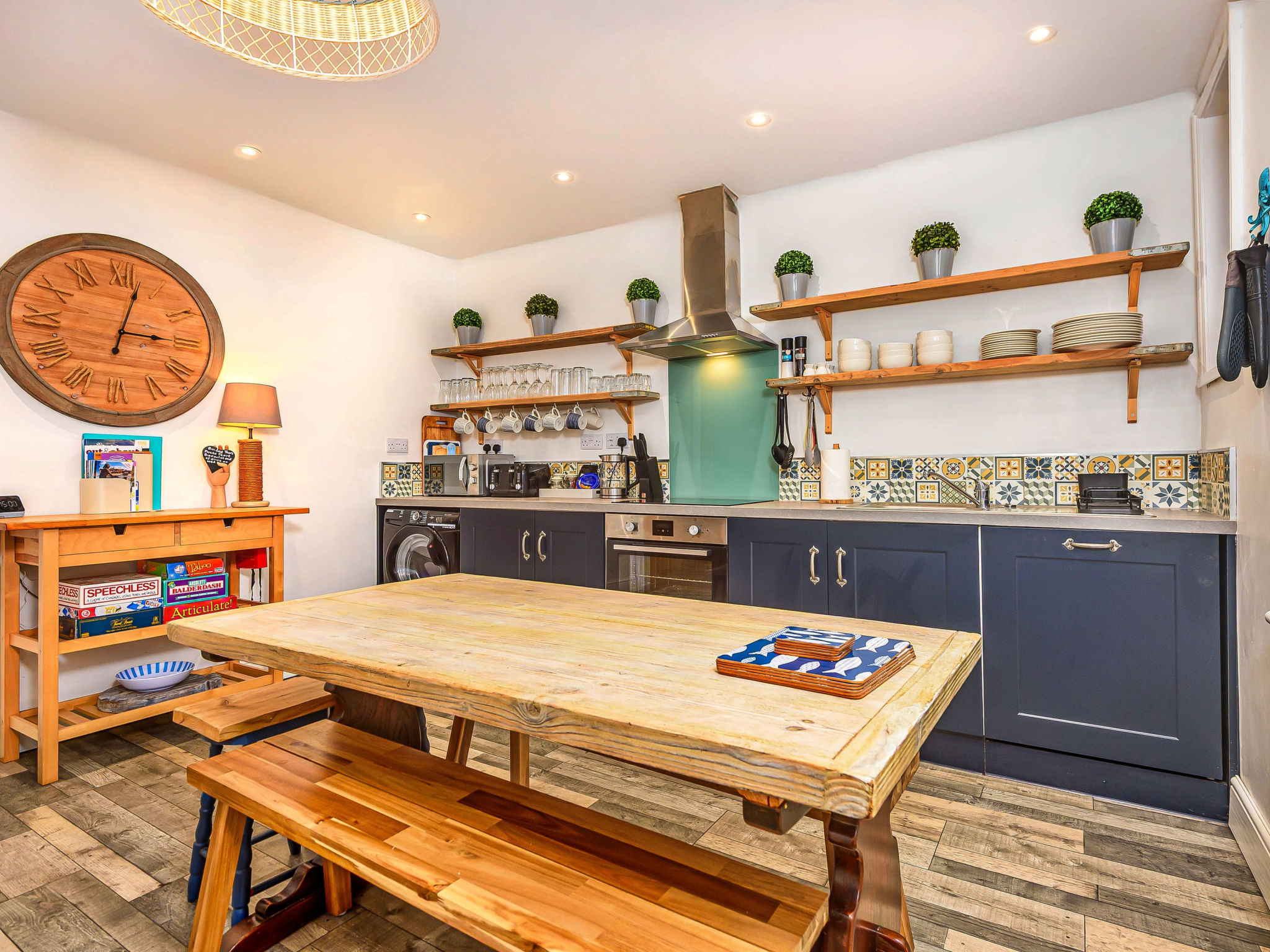 Mumbles Cottage-Binnen