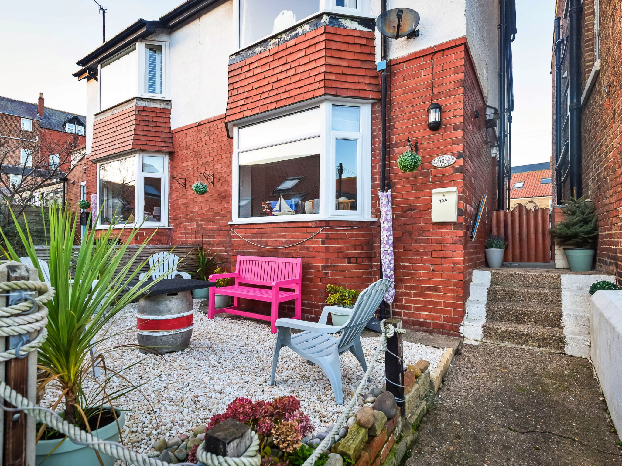 Mumbles Cottage-Buiten