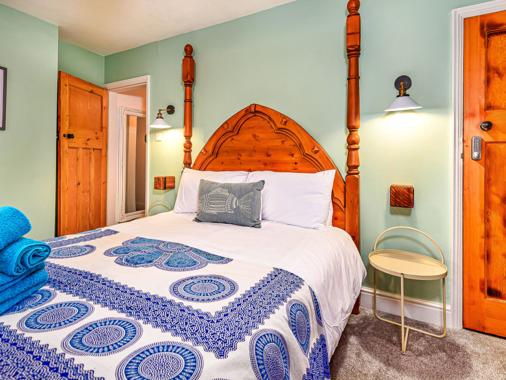 Mumbles Cottage-Binnen