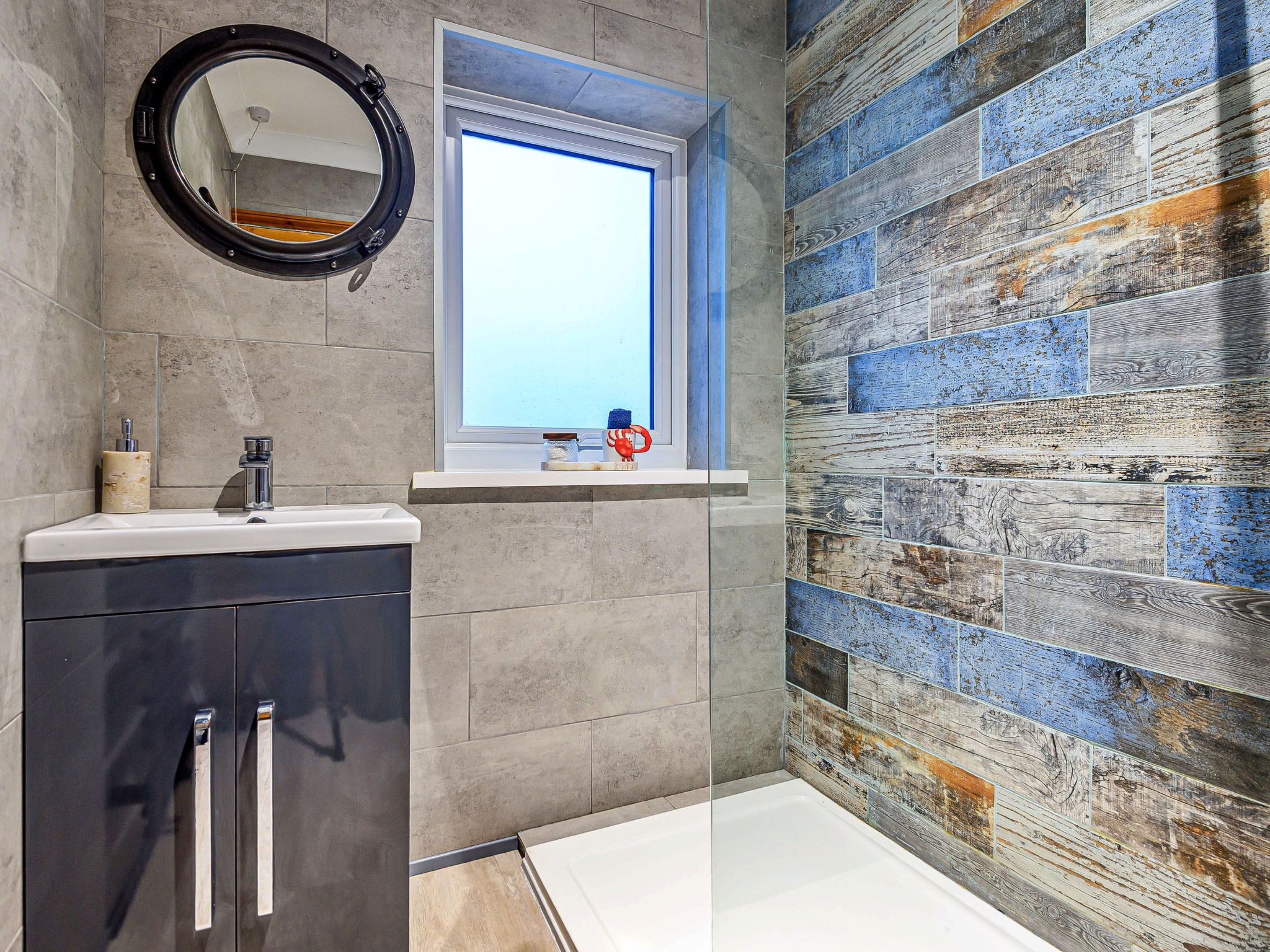 Mumbles Cottage-Binnen