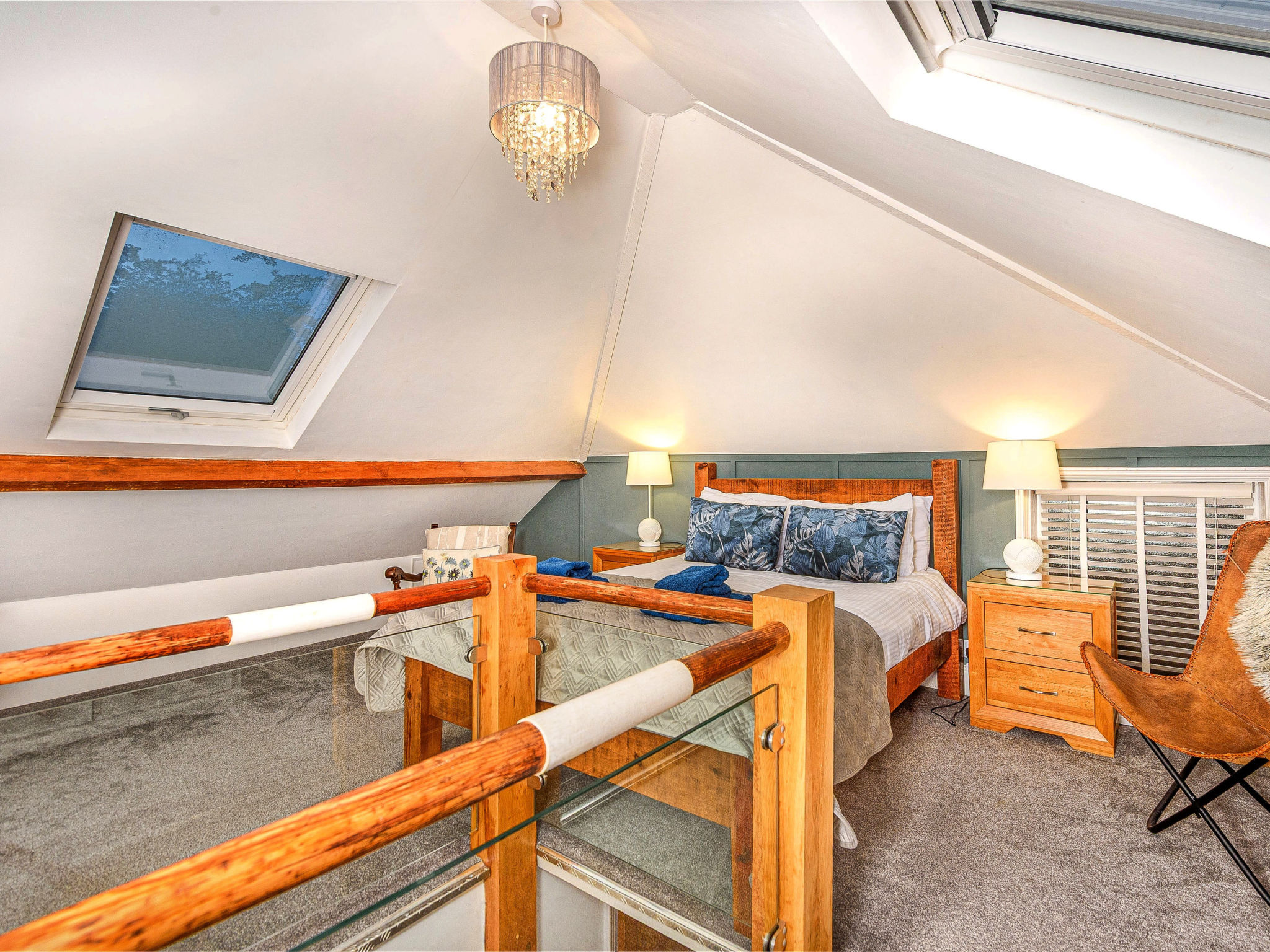 Mumbles Cottage-Binnen