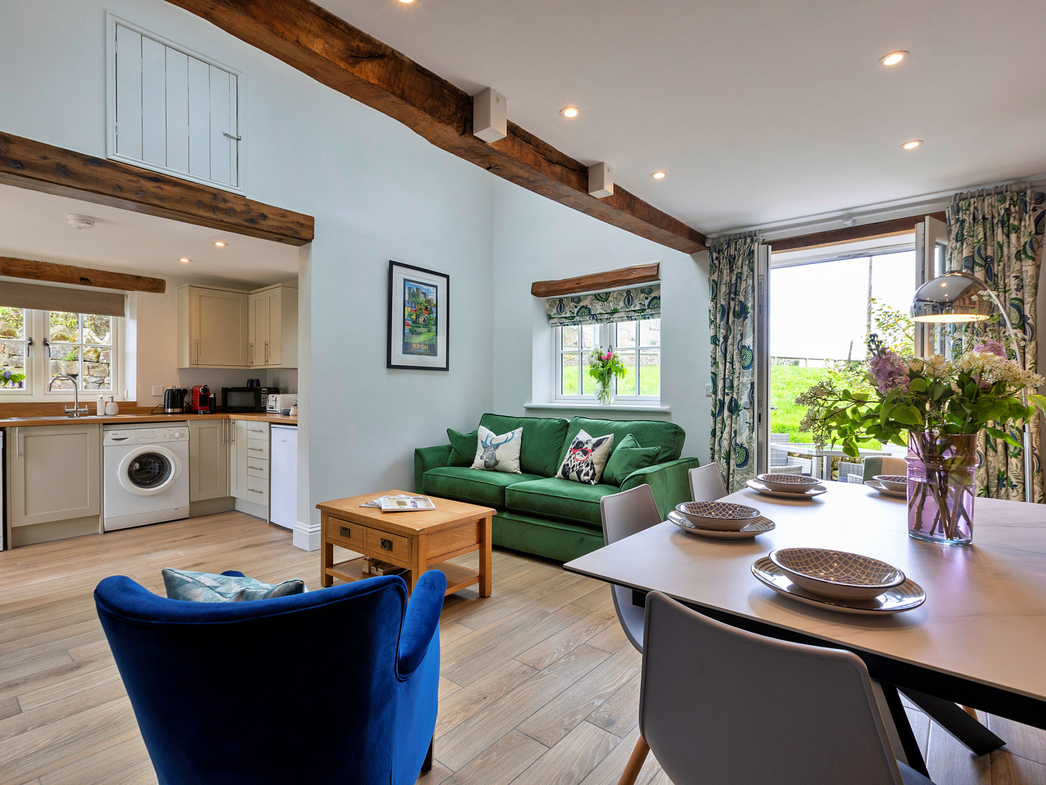 Cherry Cottage Nr Grantley Hall