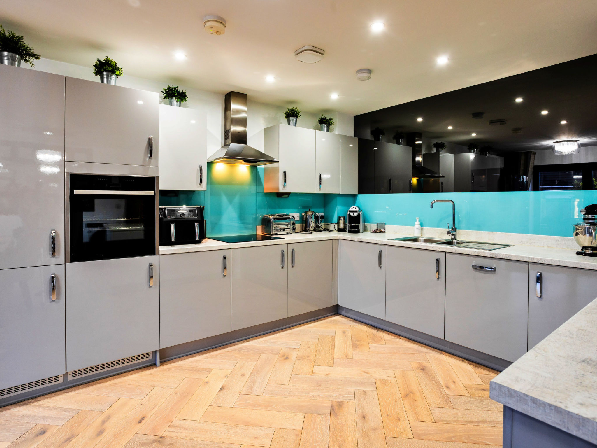 South Beach House - Binnen