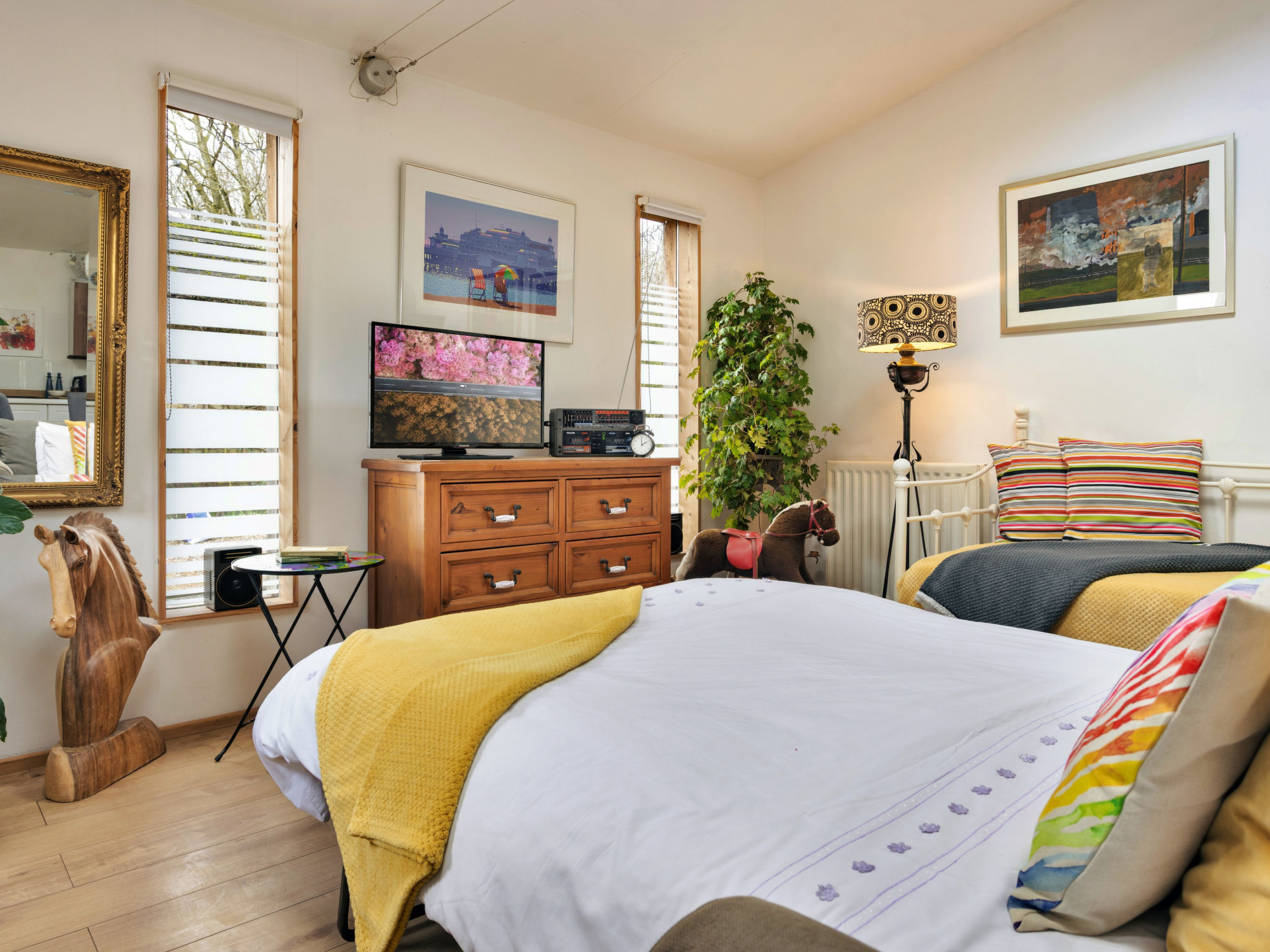 Vine Barn Studio - Inside