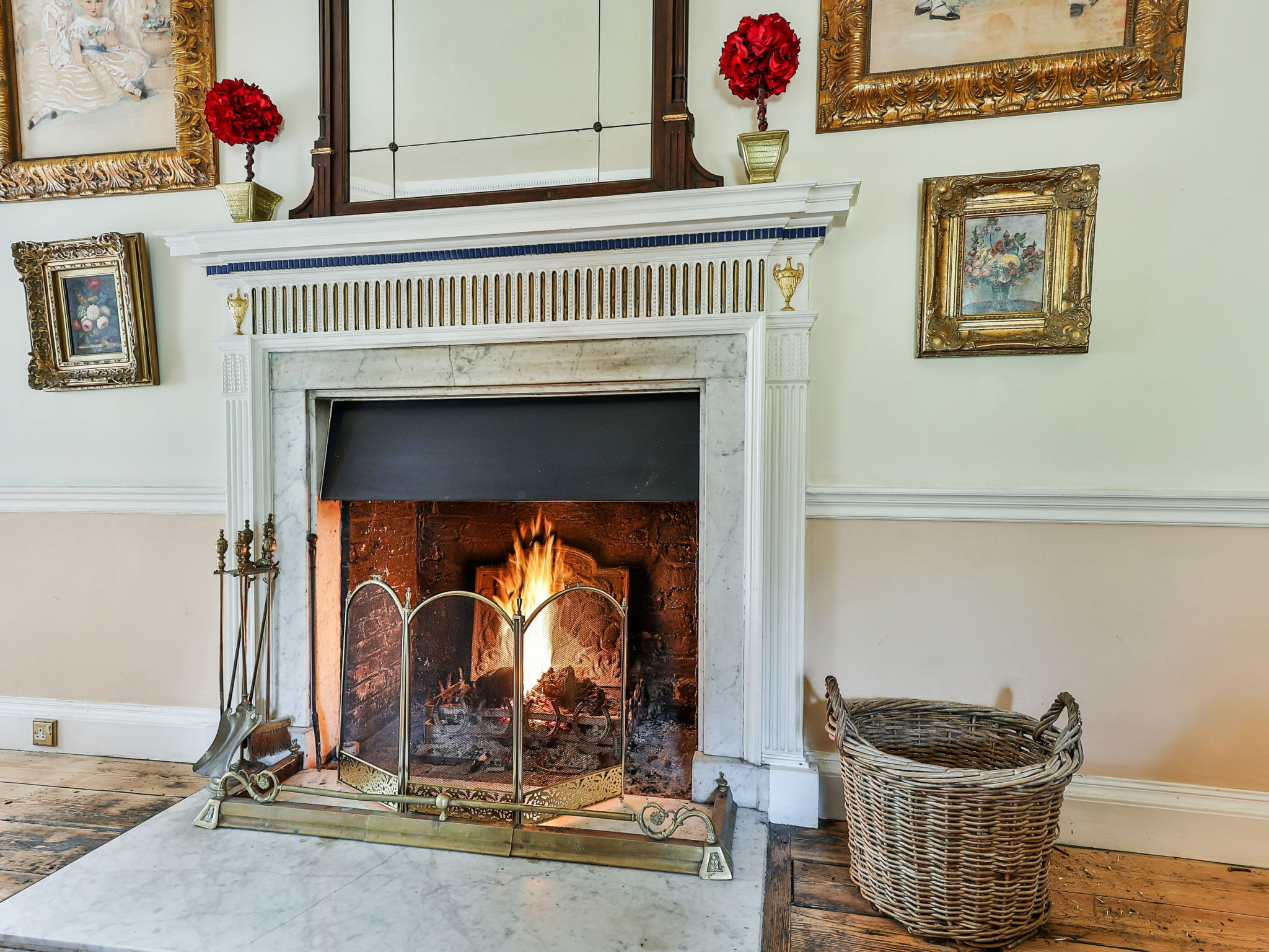 Walcot Hall-Inside