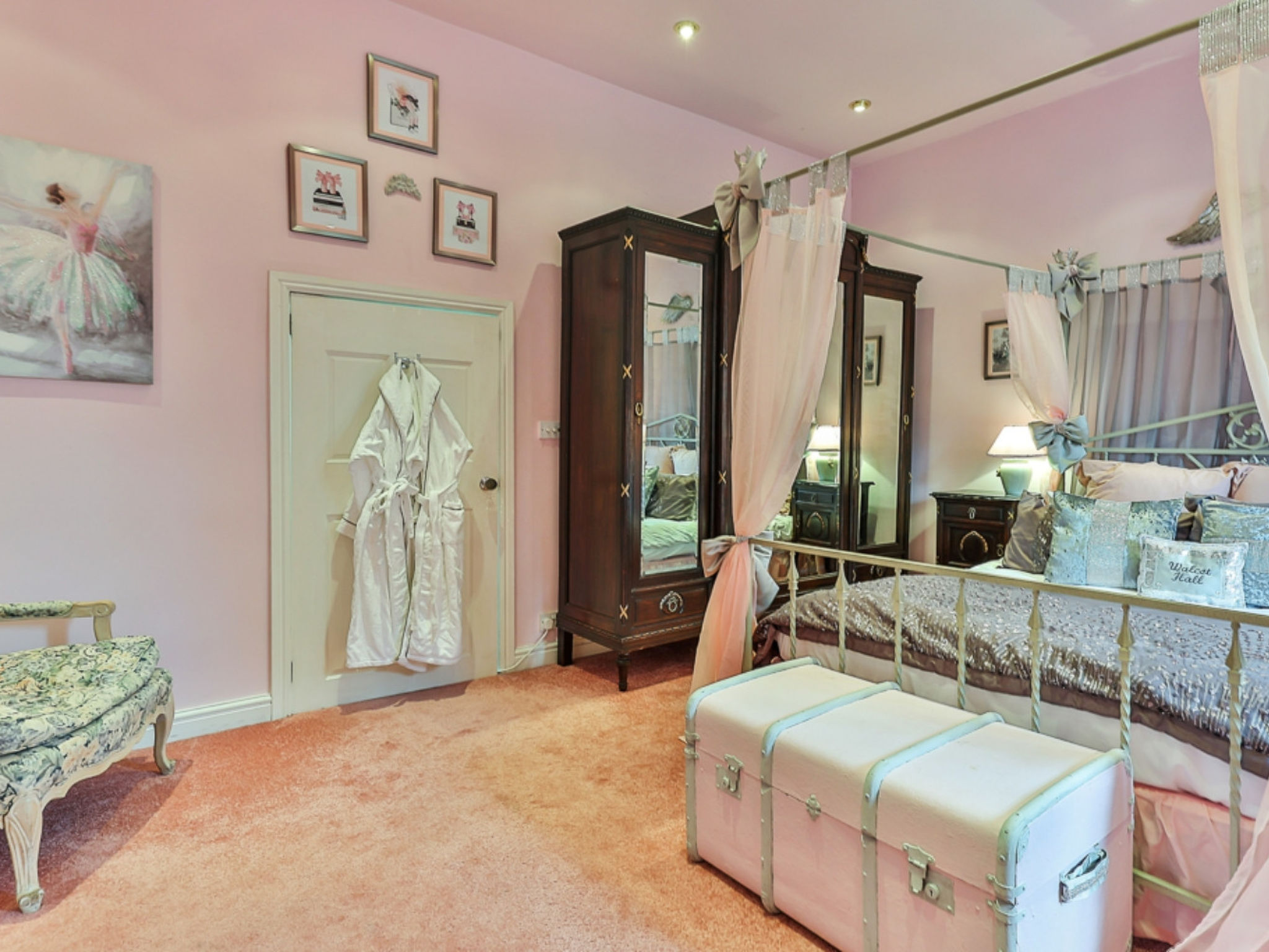 Walcot Hall-Inside