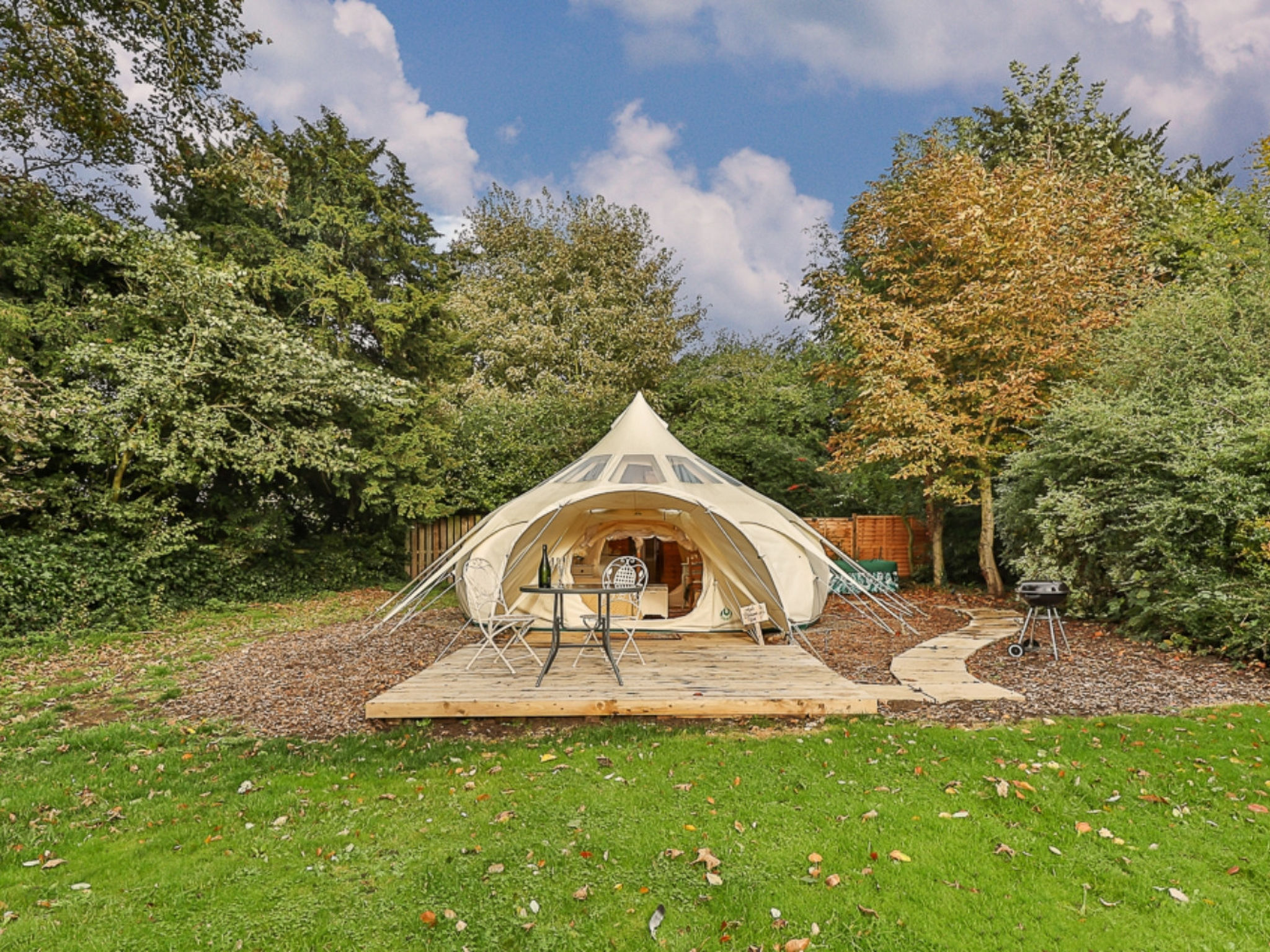 Walcot Hall-Outside