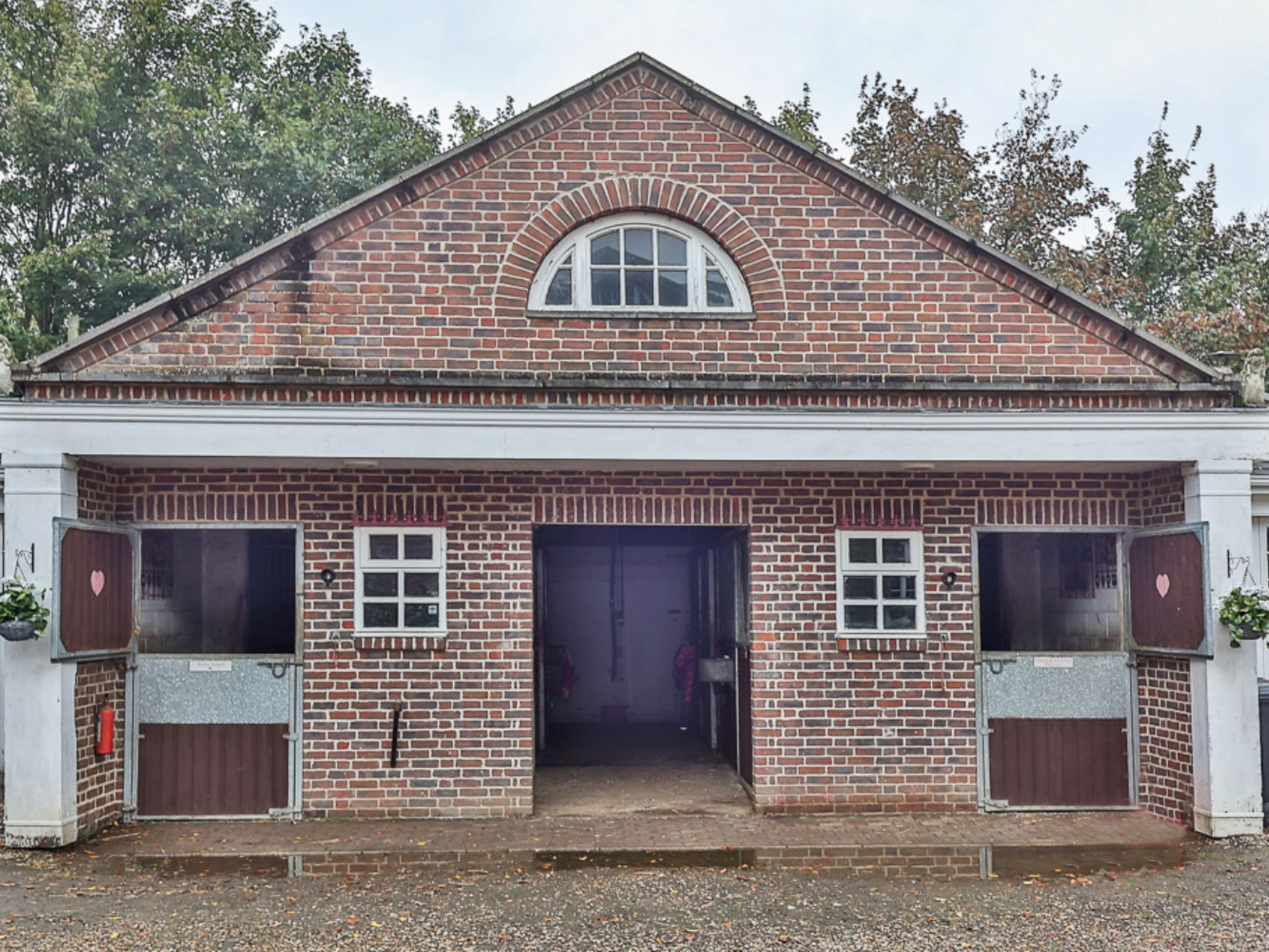 Walcot Hall-Outside