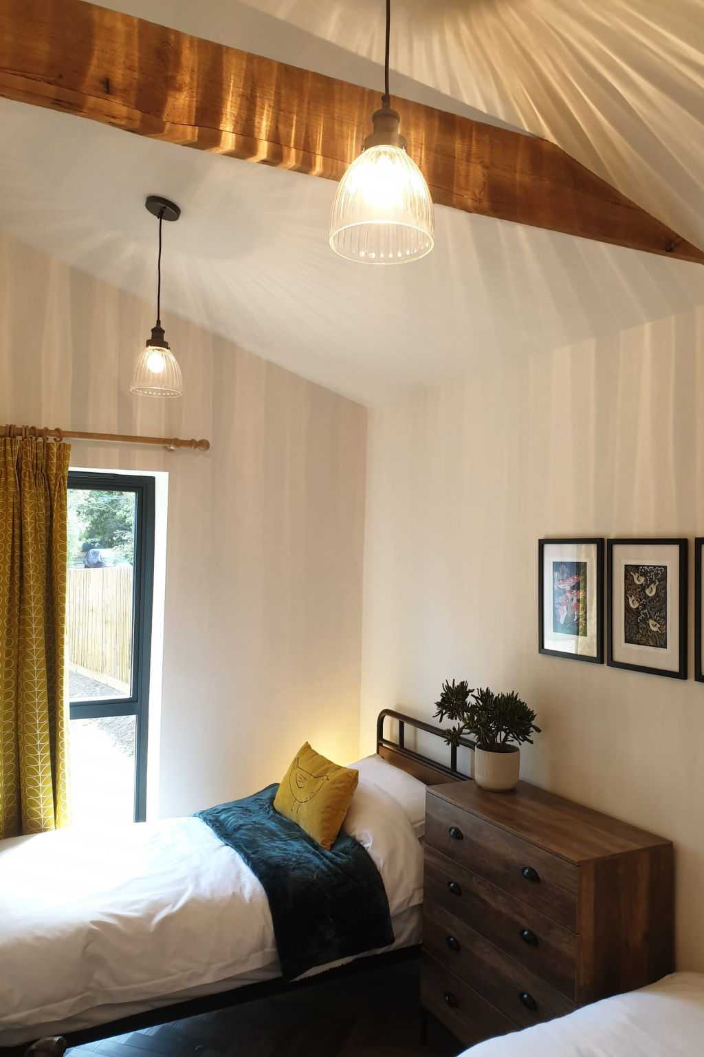 Blackbarn Wood-Drinnen