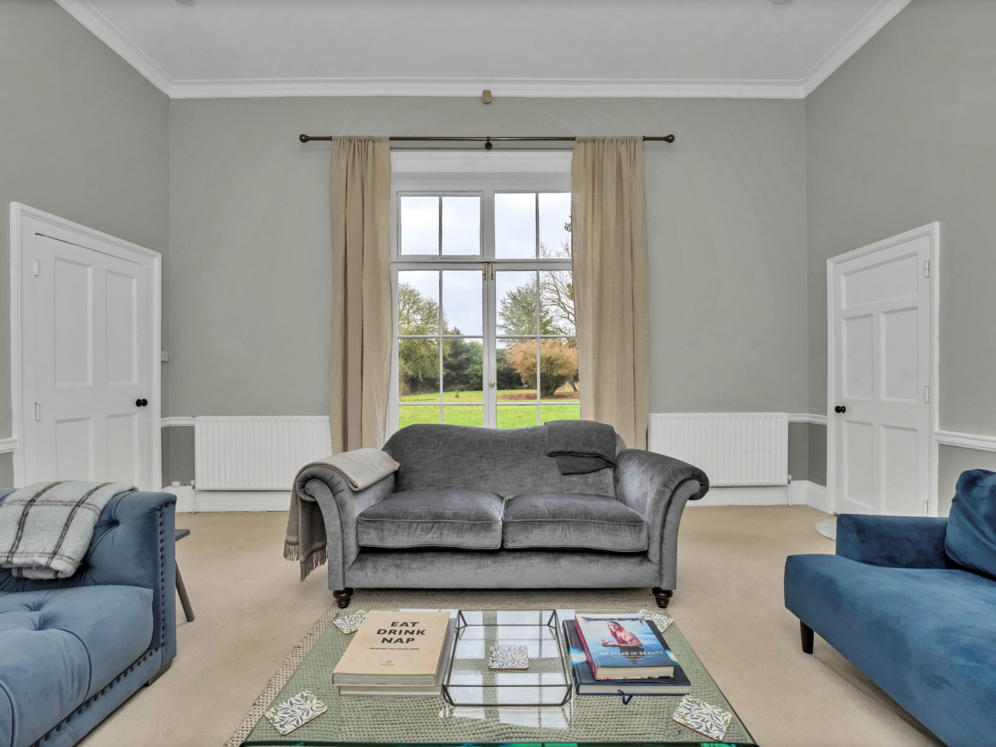 Clavering Hall - Binnen