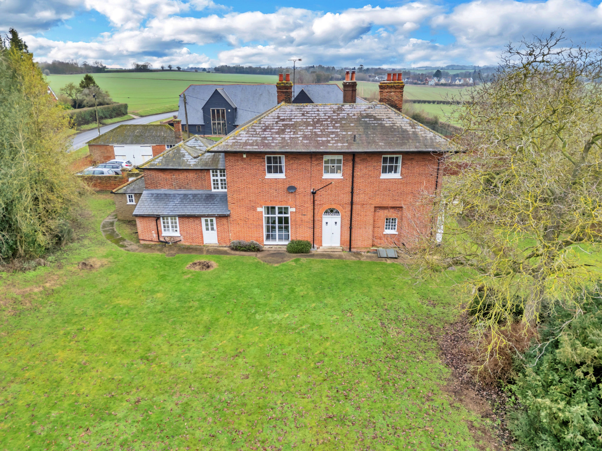 Clavering Hall - Buiten