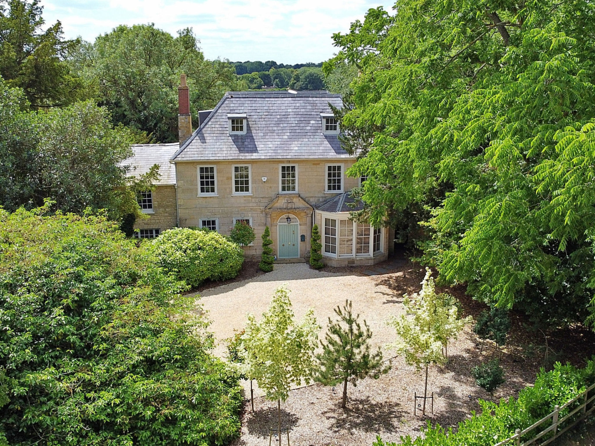 Ttich Manor Retreat-Outside