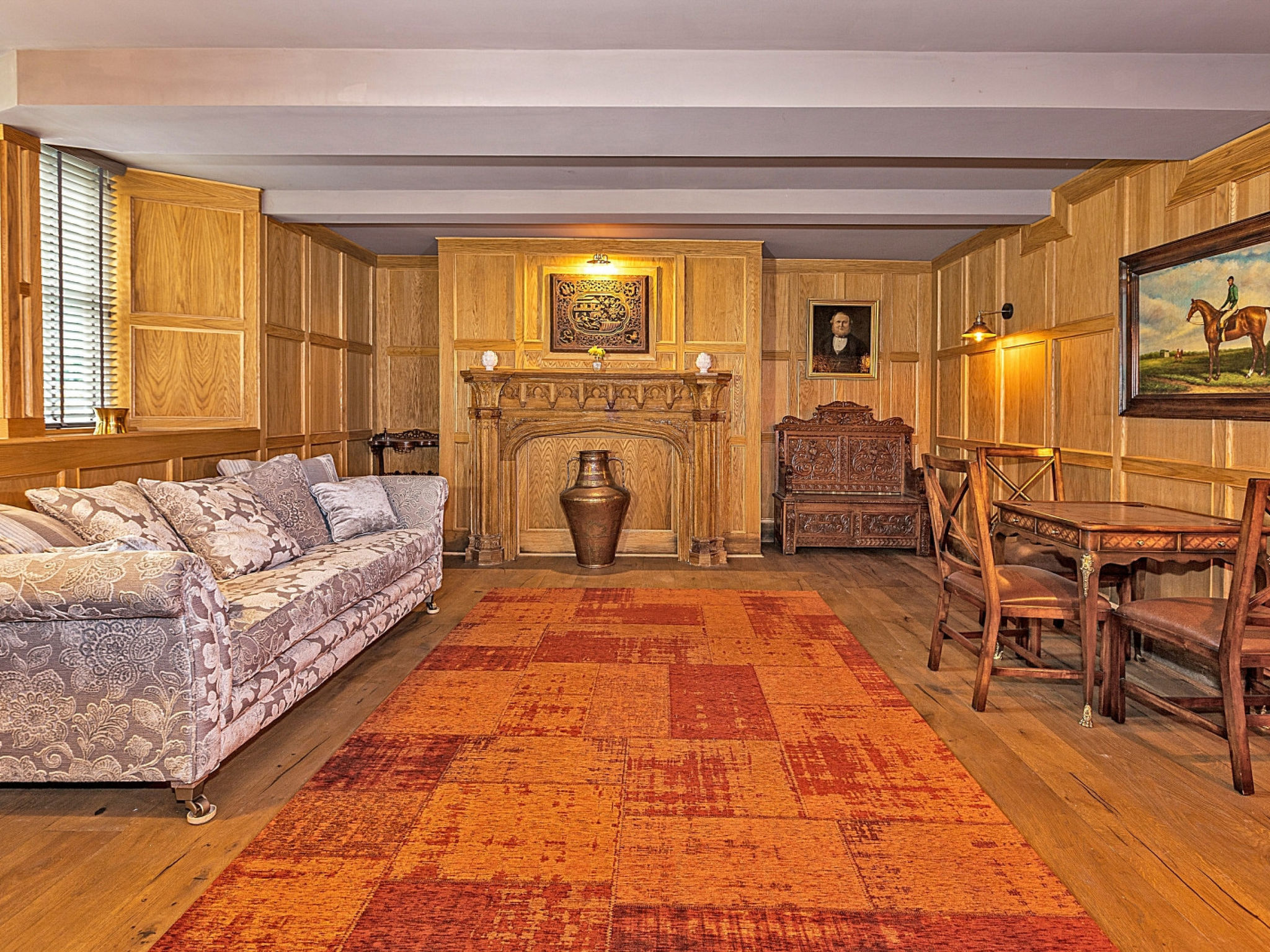 Ttich Manor Retreat-Inside