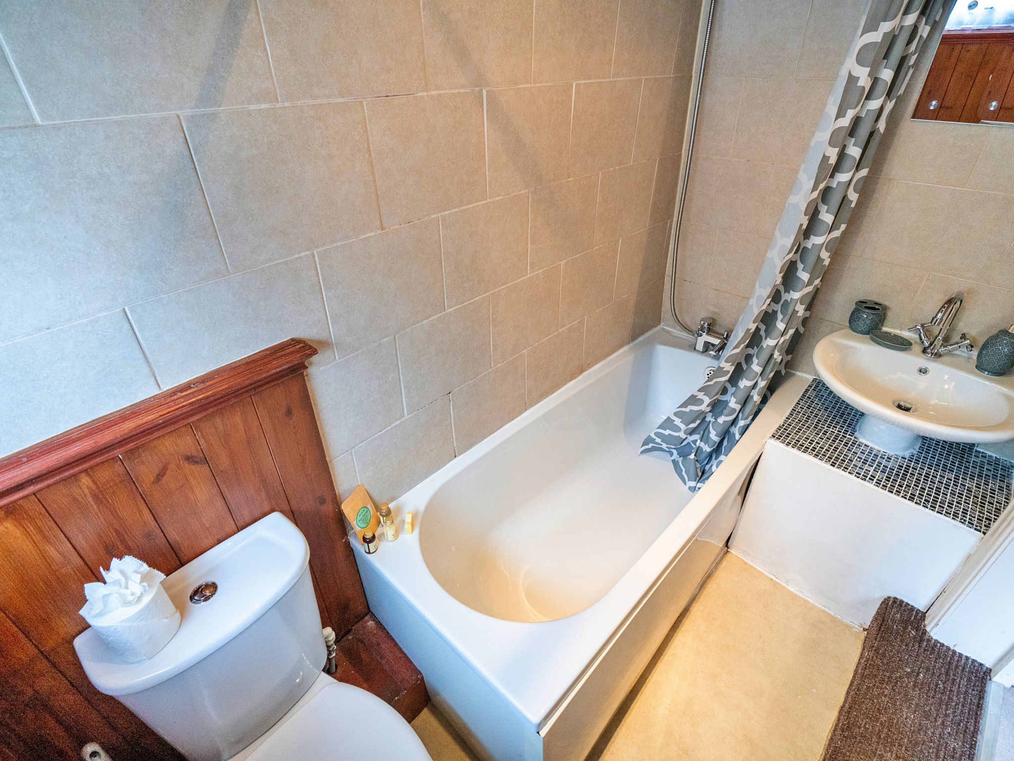 Westcote Cottage-Binnen