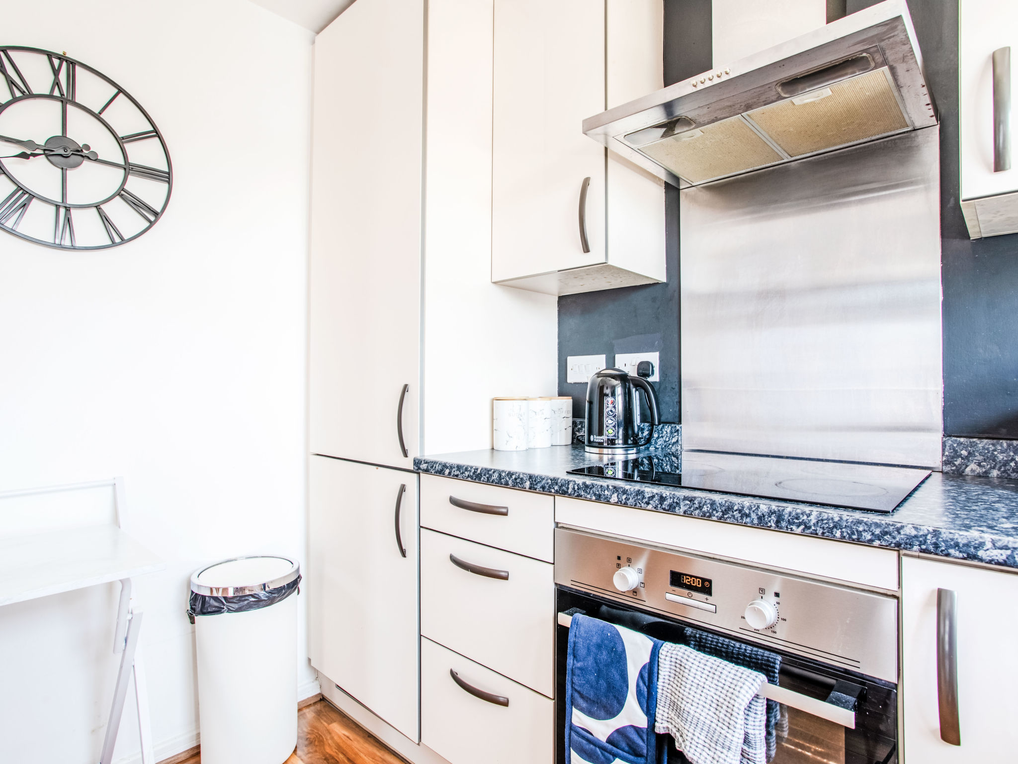 1-Schlafzimmer-Wohnung, 3 Gäste mit Parkplatz und Wi-Fi - Dedans