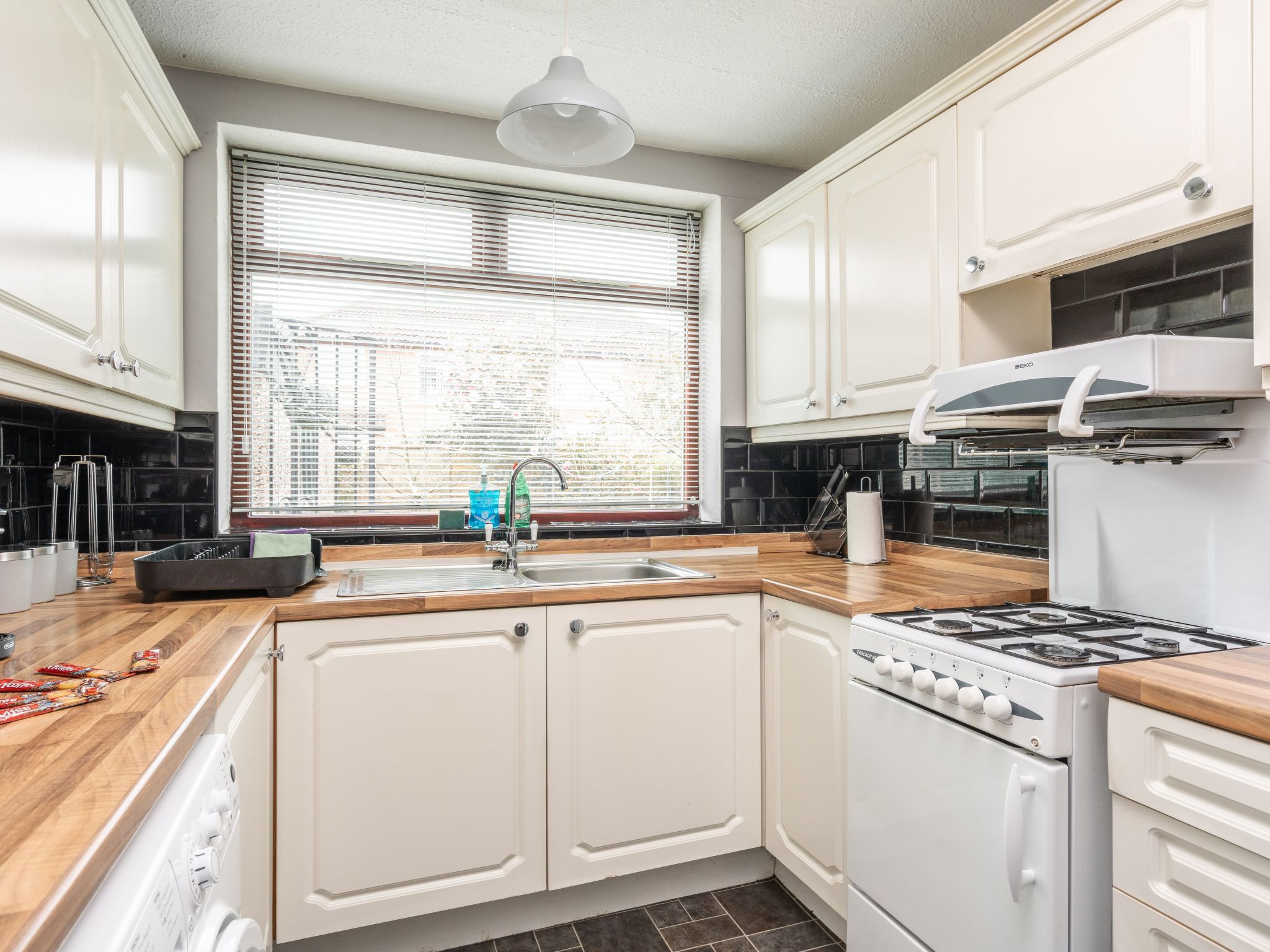 Kostenloses Parken Perfekt für lange monatliche Aufenthalte Für 6 Personen-Binnen