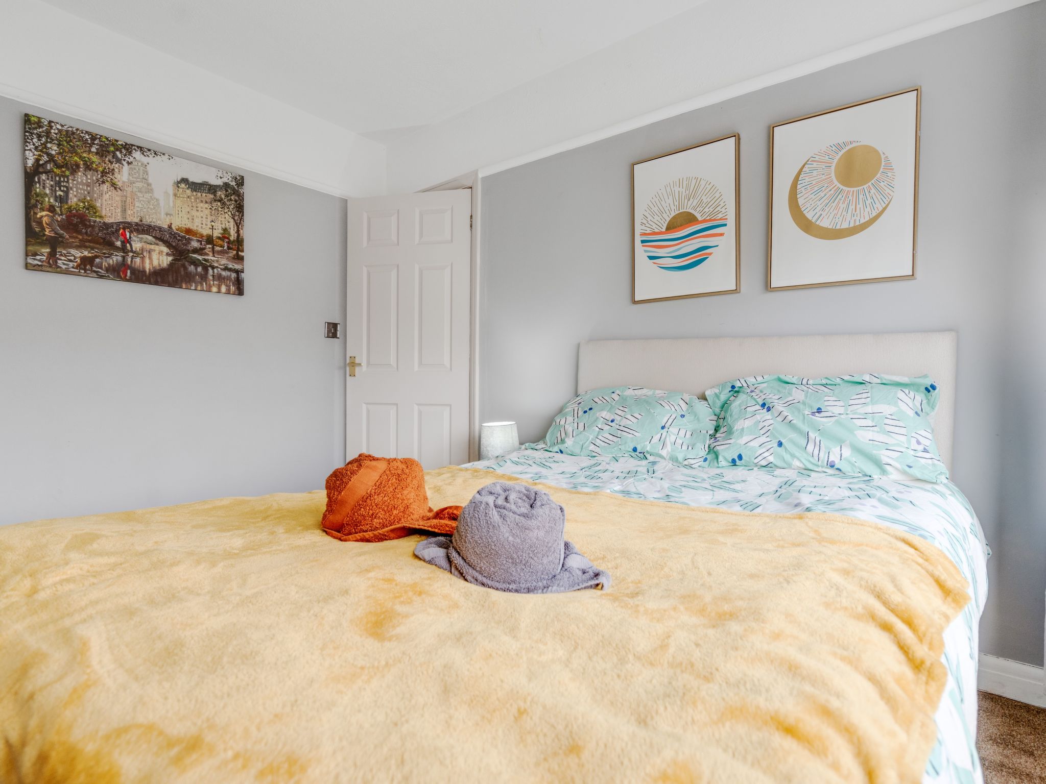 Kostenloses Parken Perfekt für lange monatliche Aufenthalte Für 6 Personen-Binnen