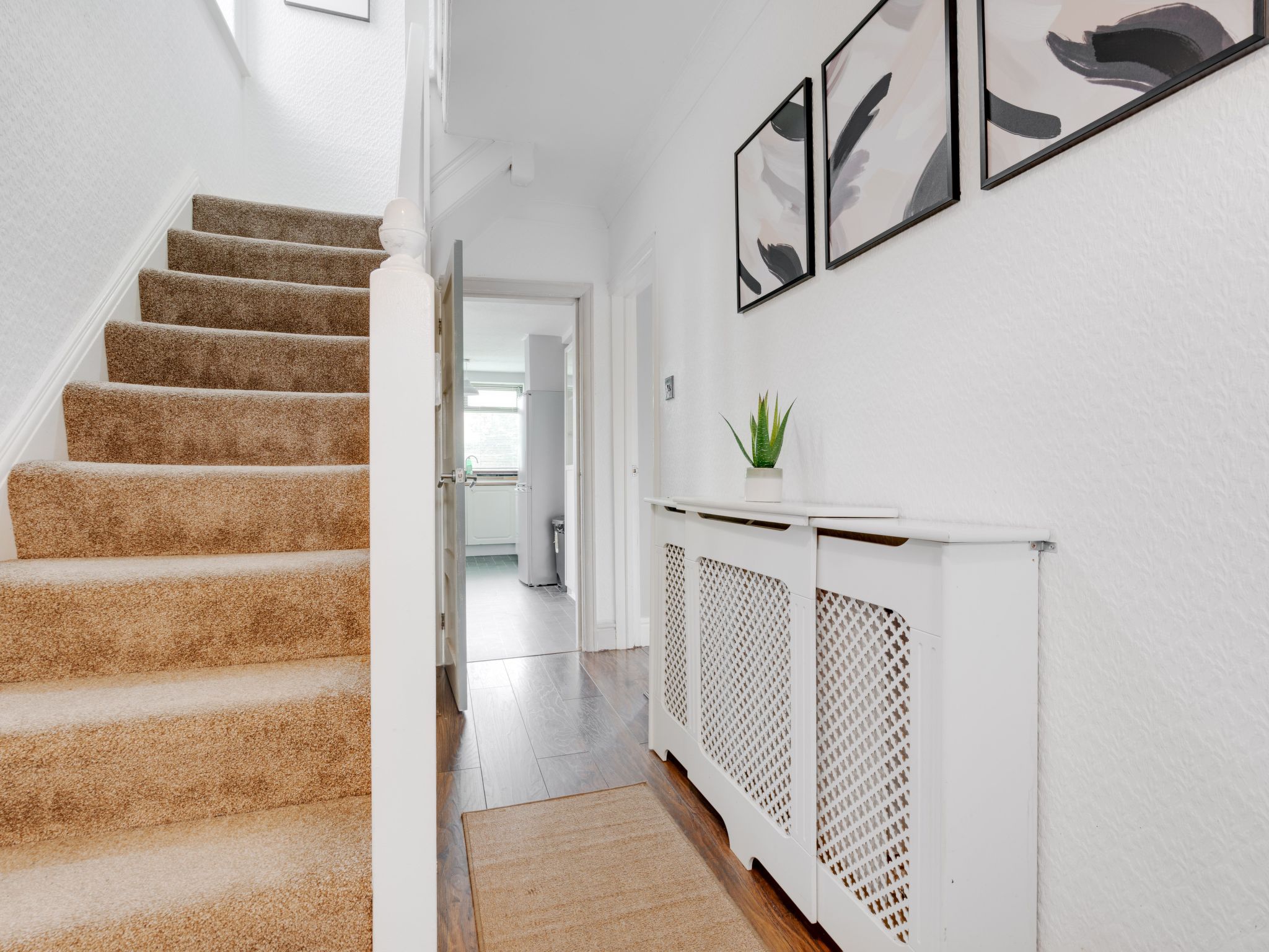 Kostenloses Parken Perfekt für lange monatliche Aufenthalte Für 6 Personen-Binnen