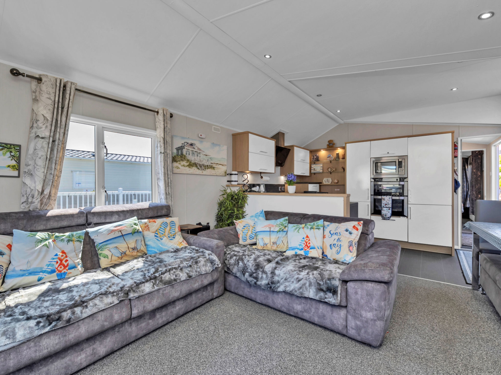 Osprey Court 1 - Inside