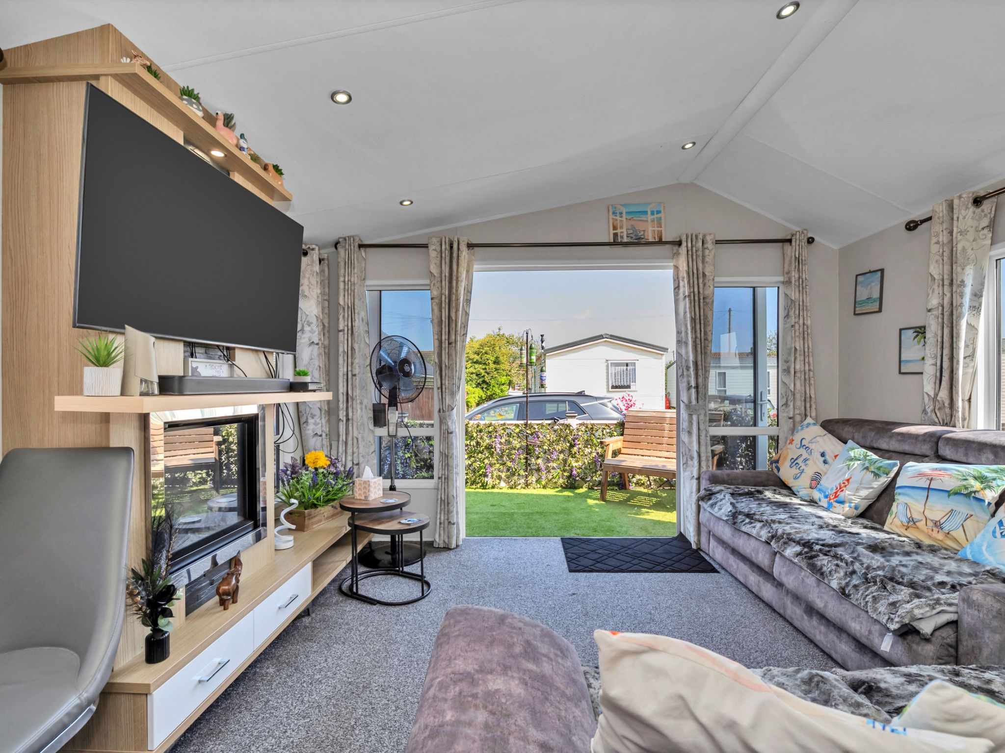 Osprey Court 1 - Inside