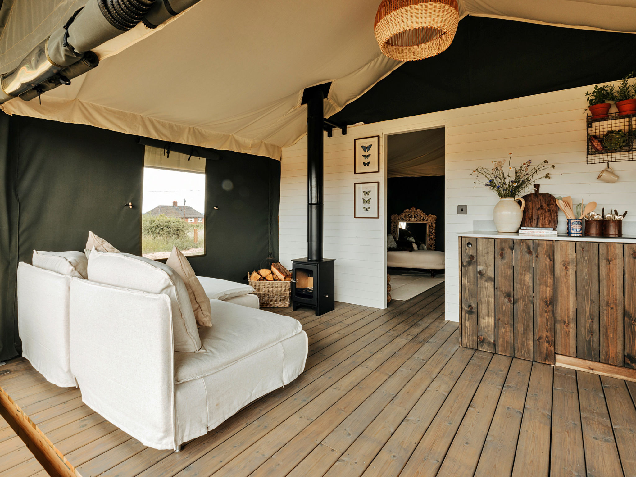 Owls Nest-Drinnen