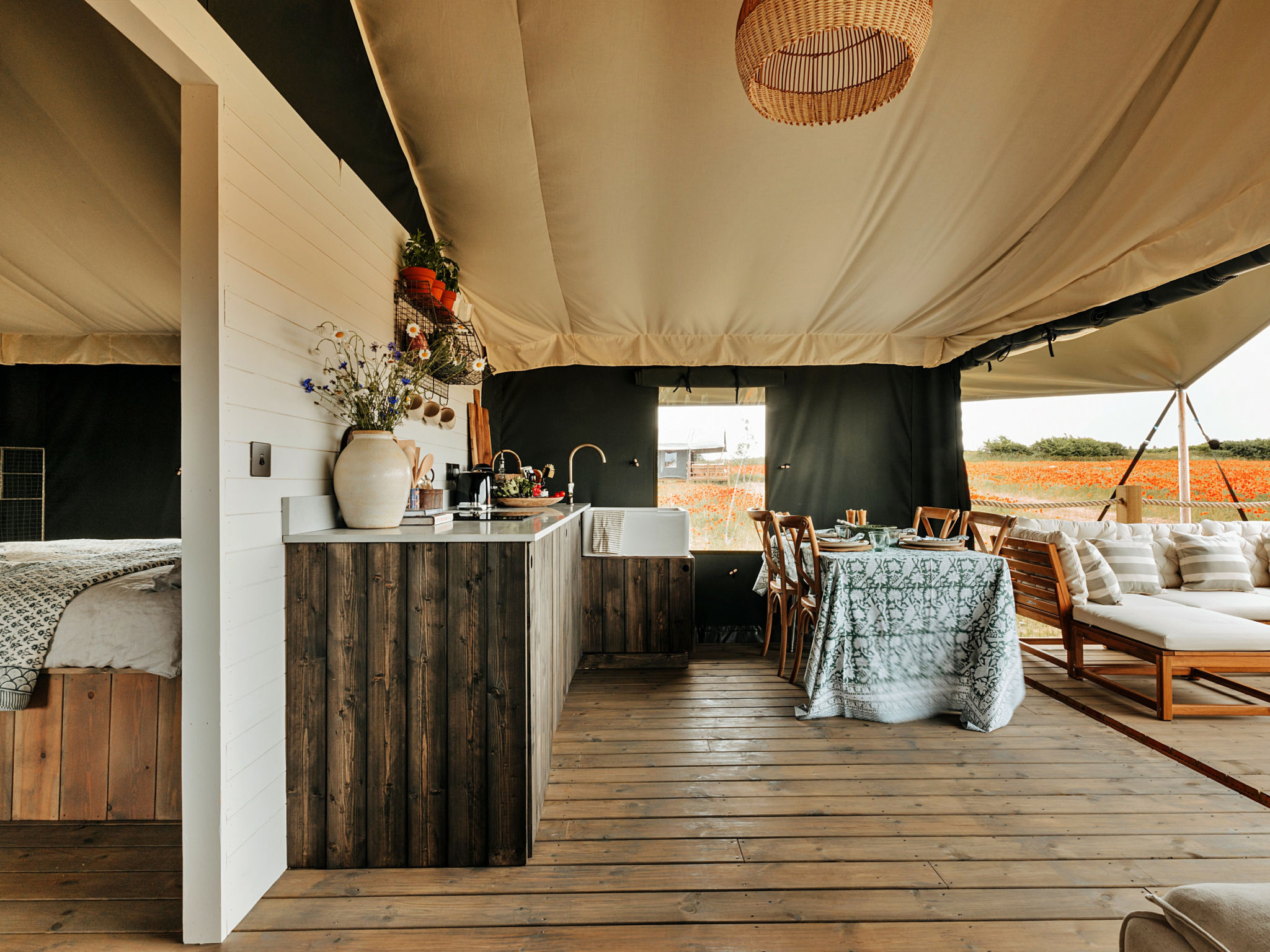 Owls Nest-Drinnen