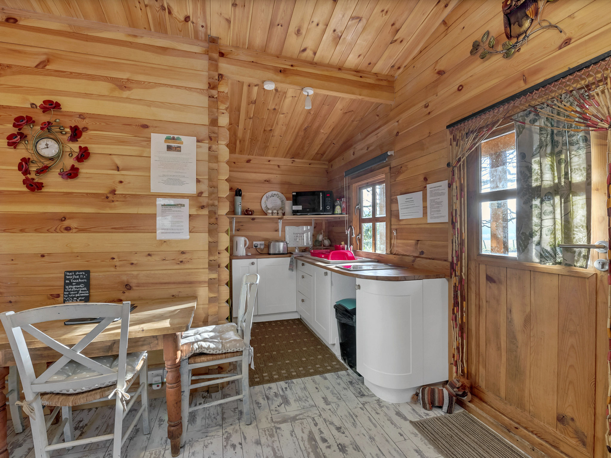 Woodland Lodge-Drinnen