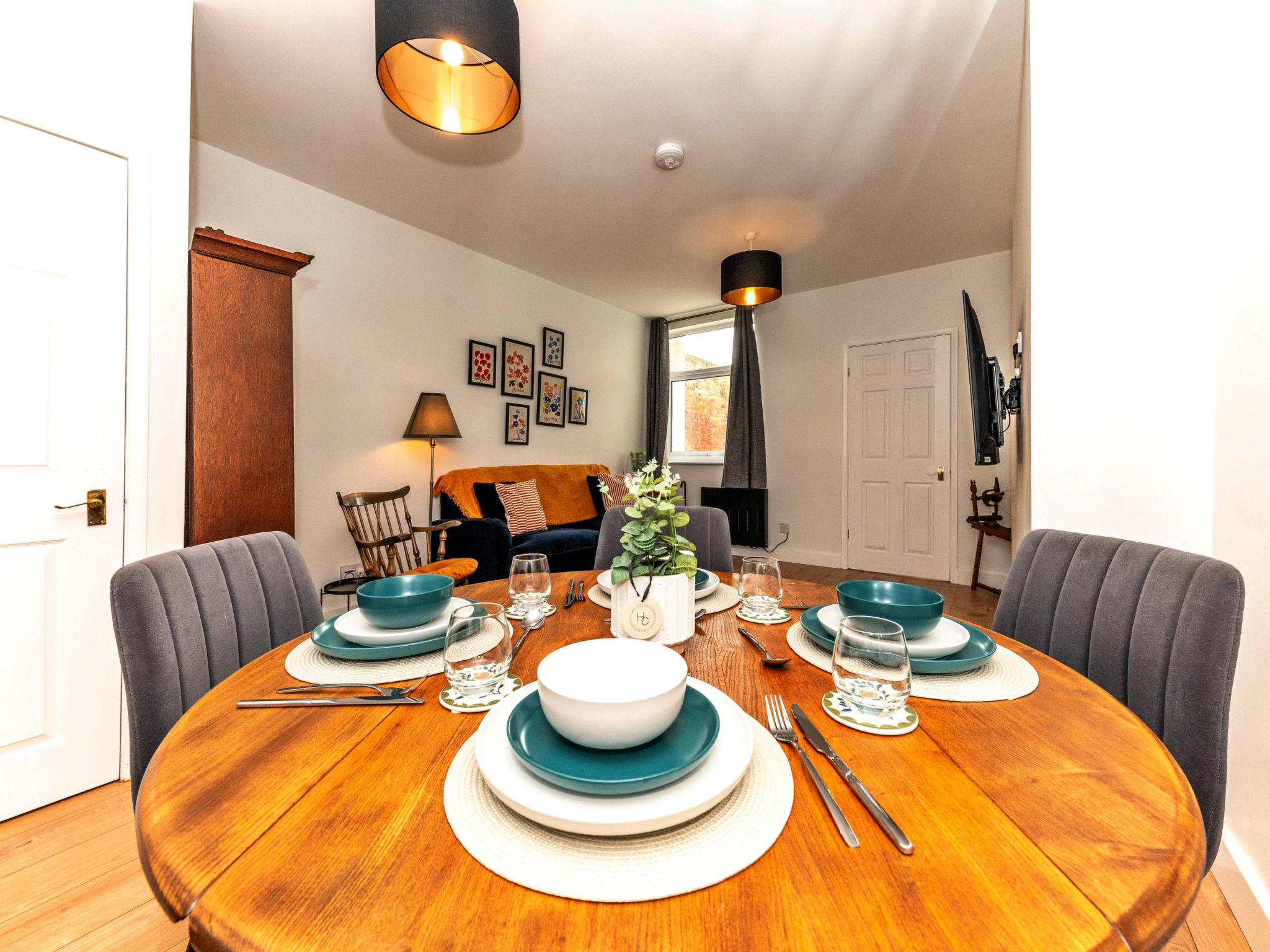 Sheila's Cottage-Dedans