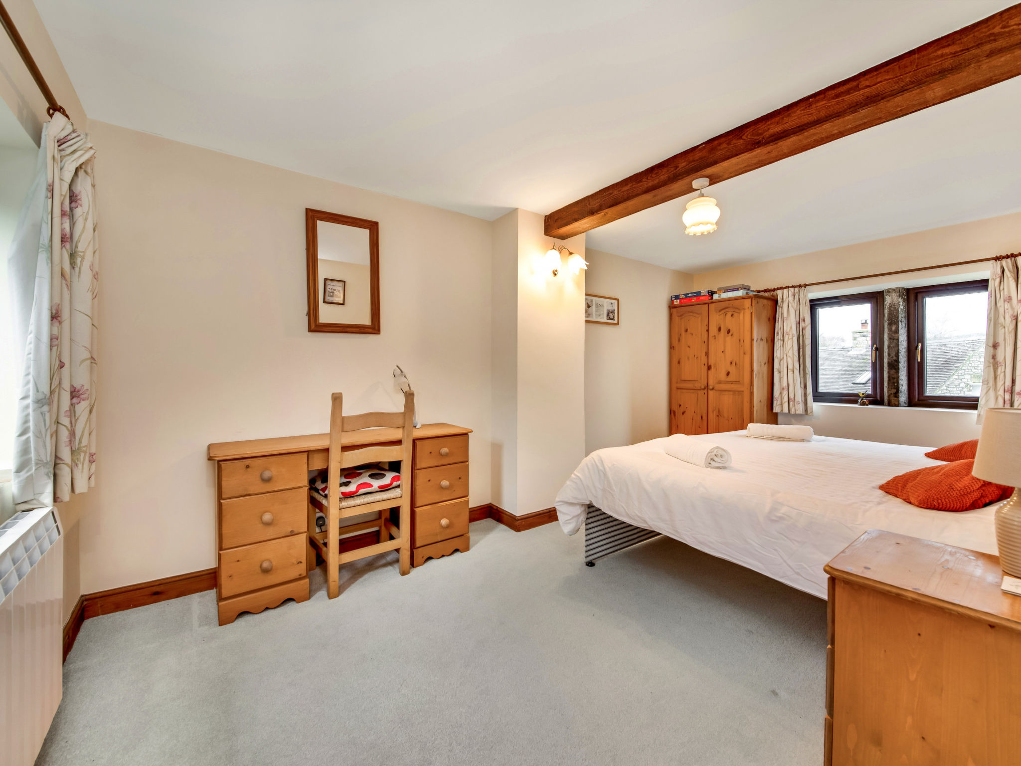 The Shires at Alstonefield-Binnen