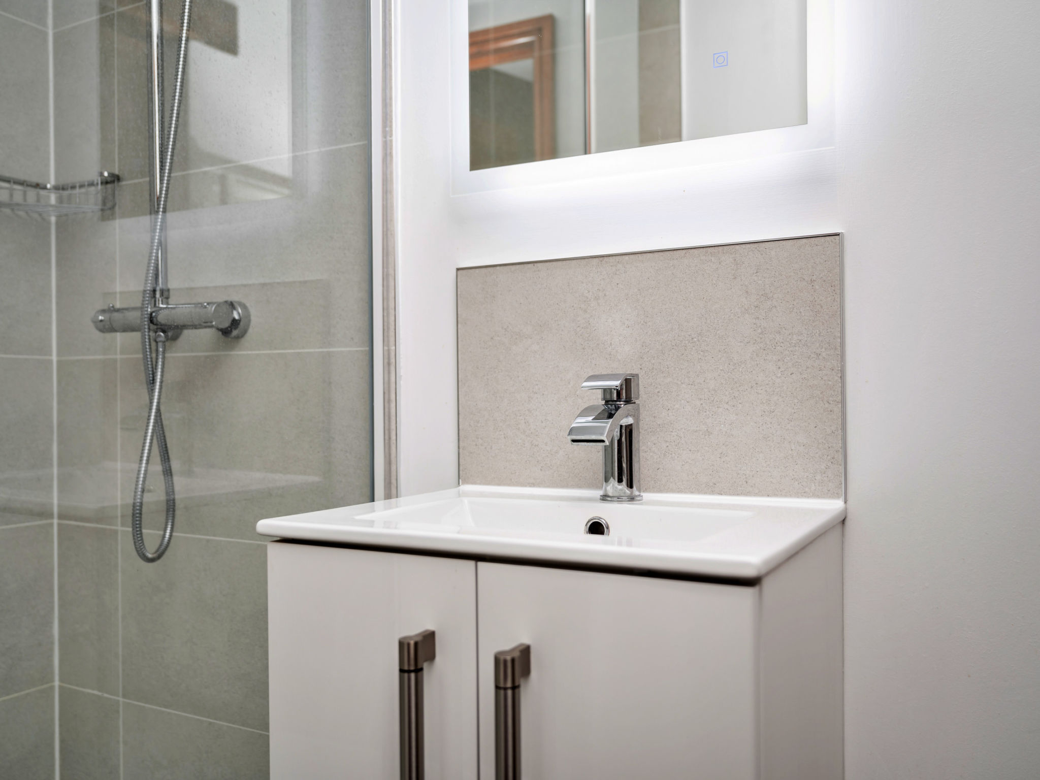 The Shires at Alstonefield-Binnen