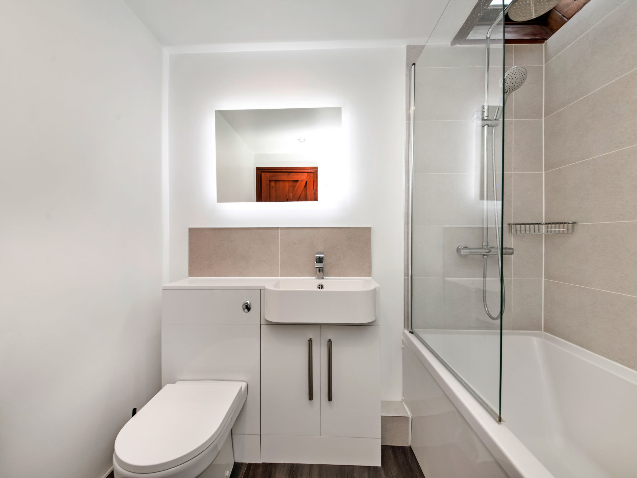 The Shires at Alstonefield-Binnen