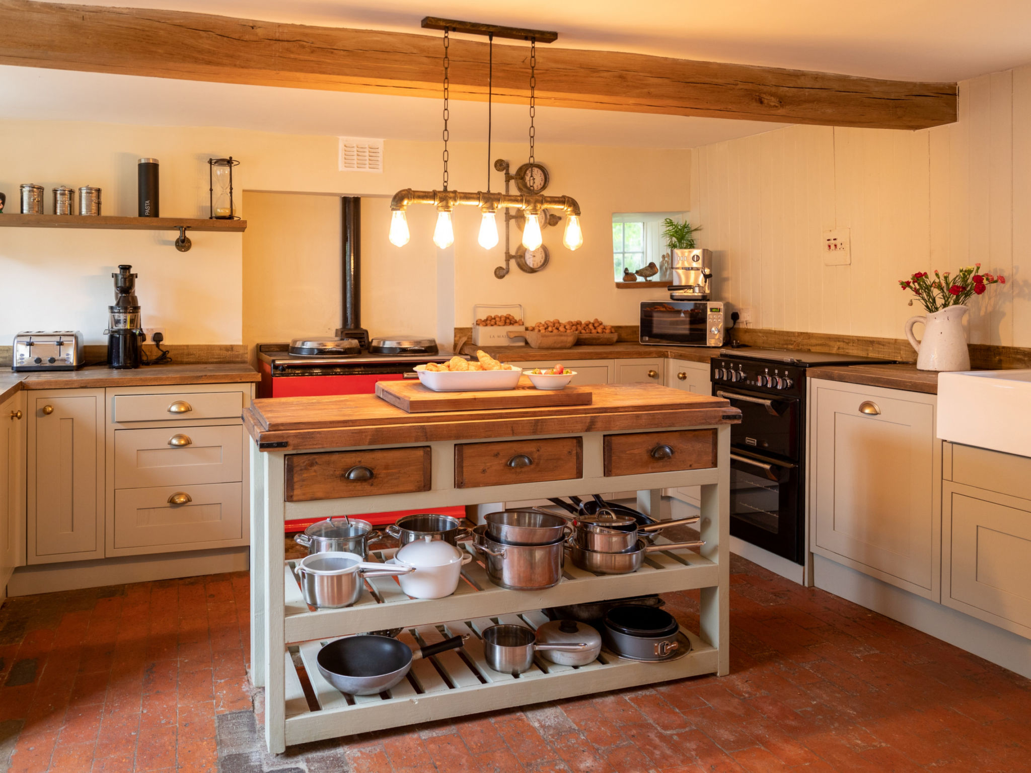 Islip Mill House - Beautiful Riverside Home-Drinnen