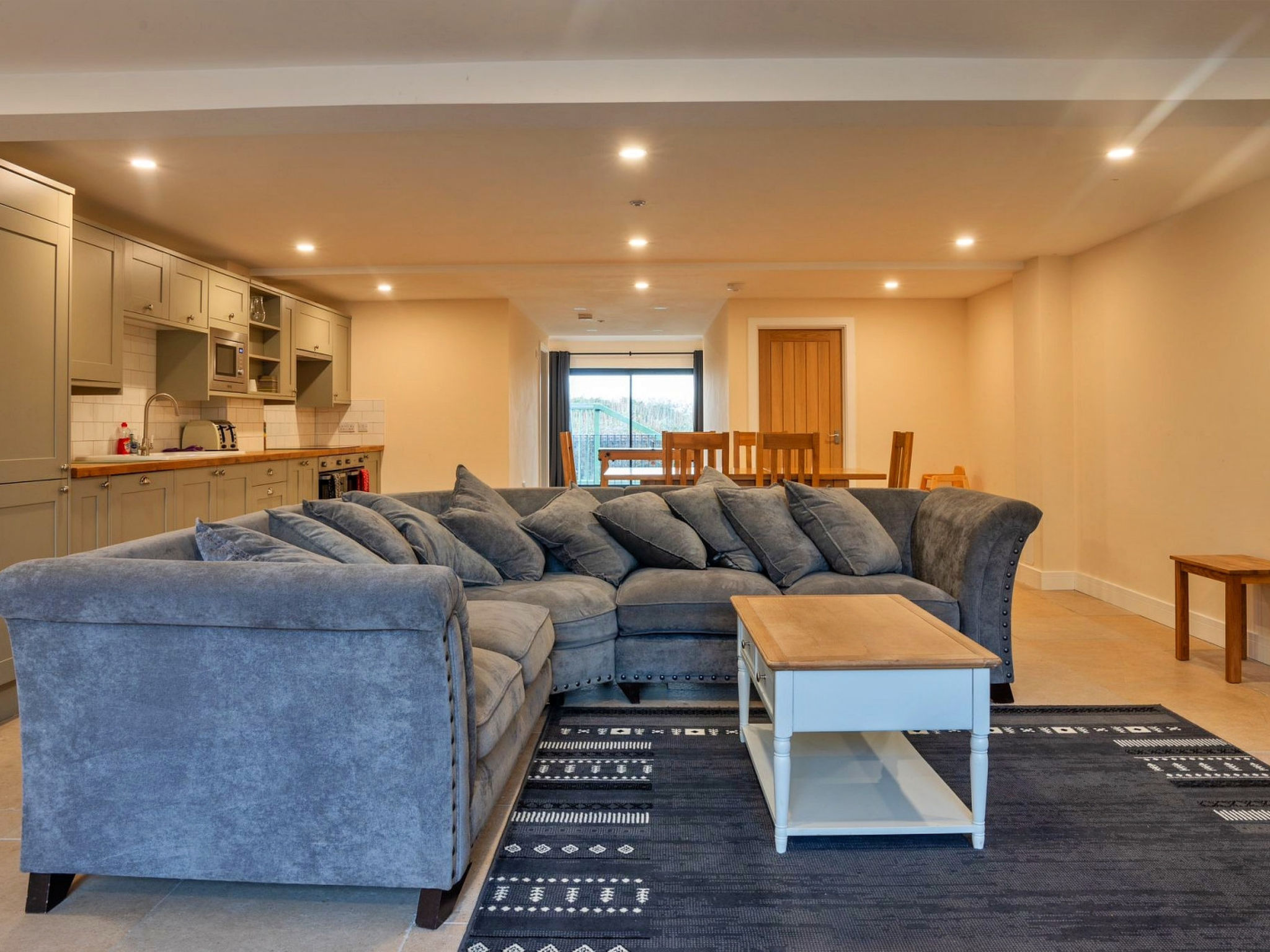 Little Rissington - Barn Eight-Binnen