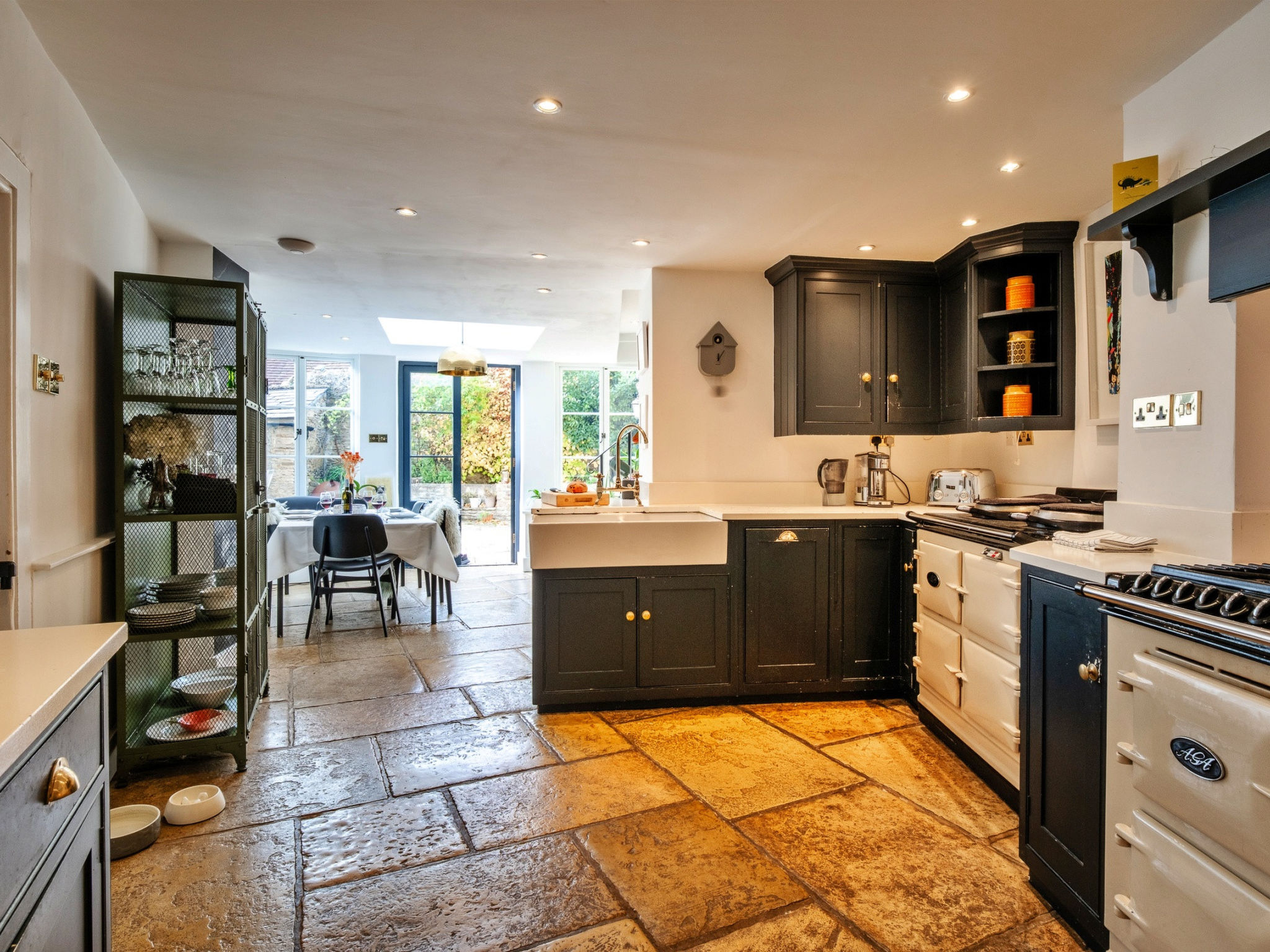 Morley House - Binnen