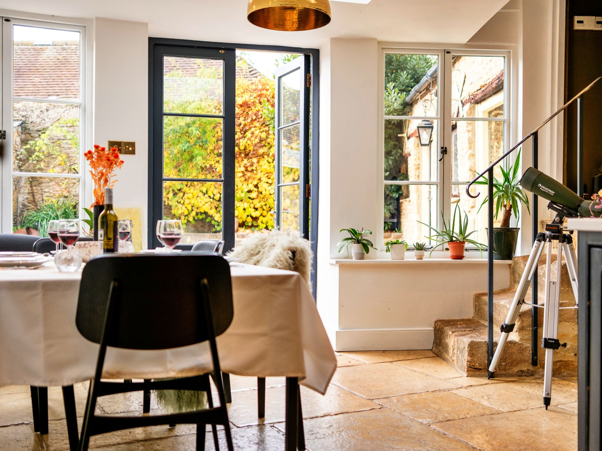 Morley House - Binnen
