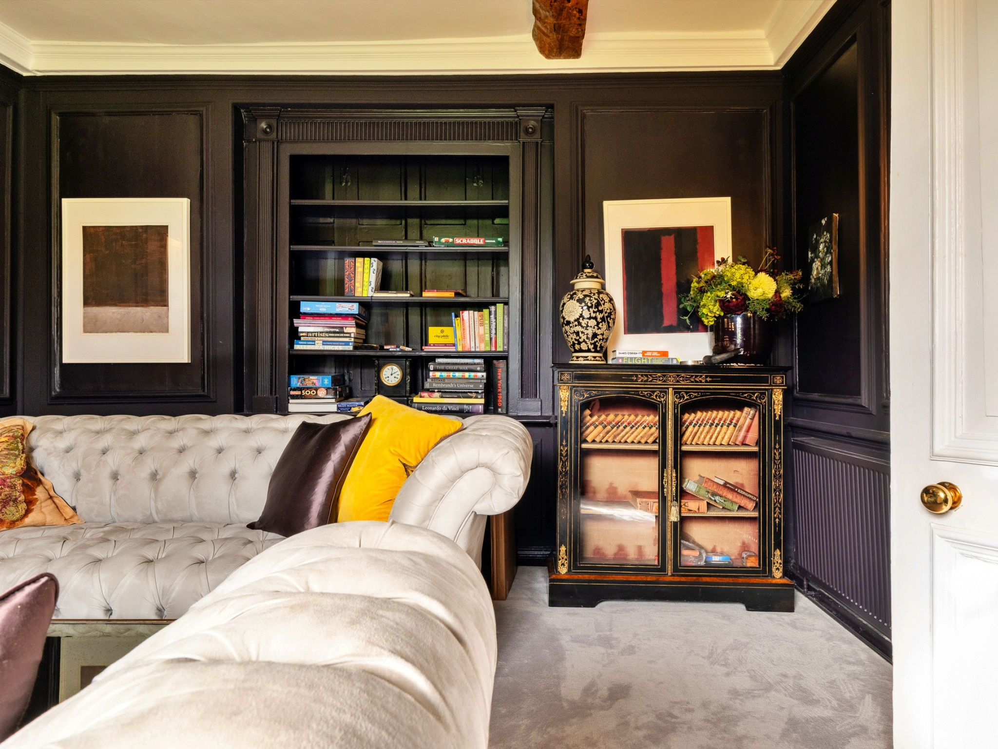 Morley House - Binnen