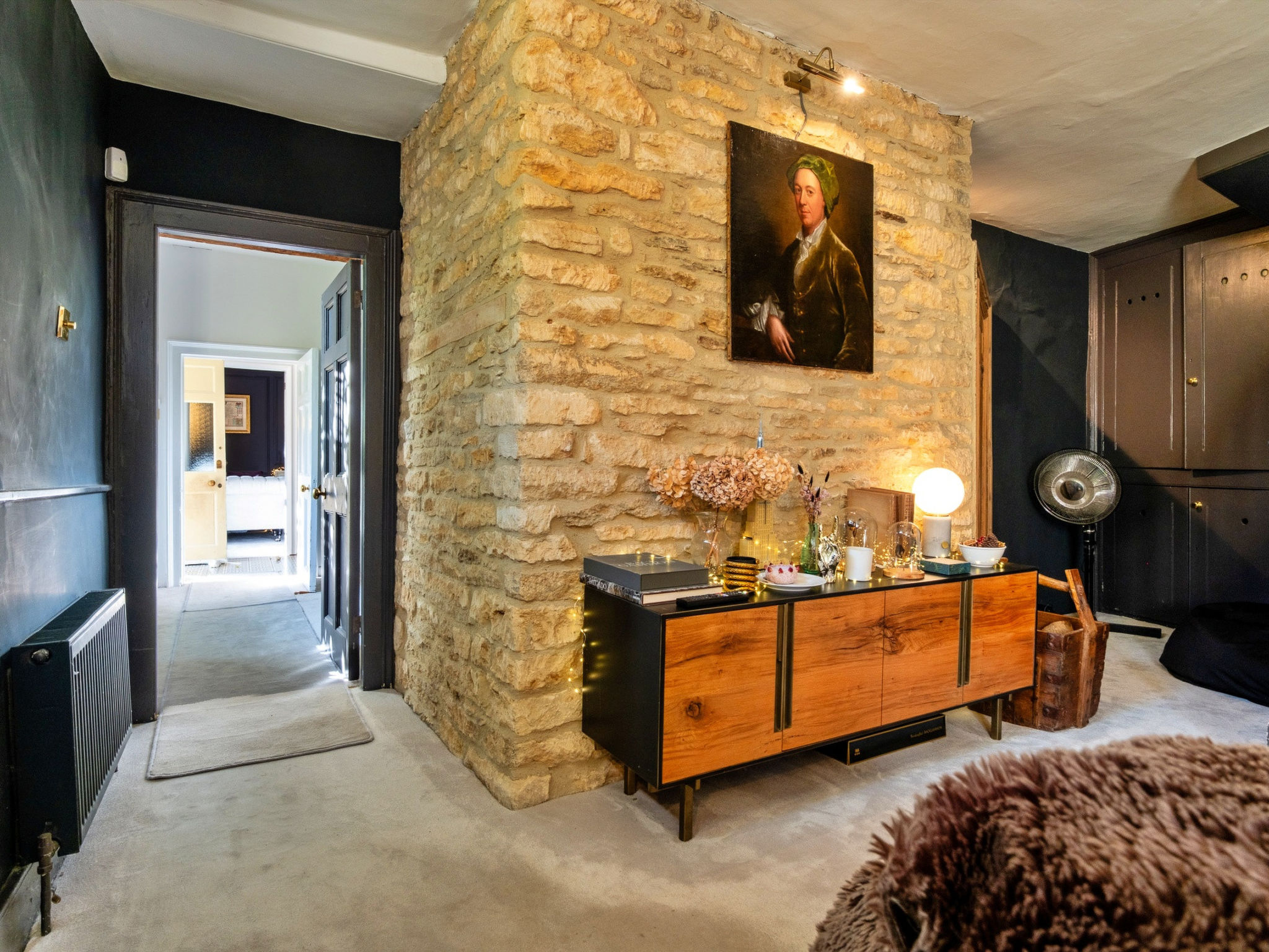 Morley House - Binnen