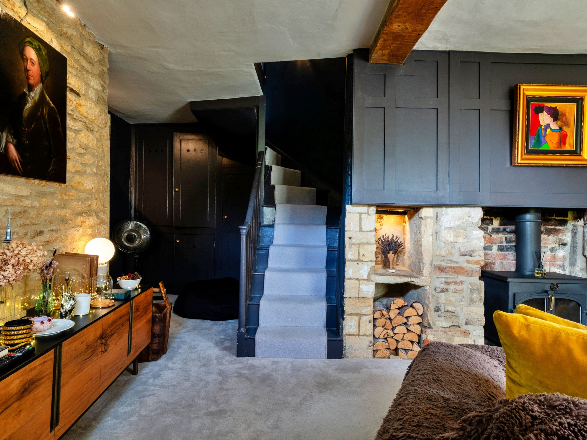 Morley House - Binnen