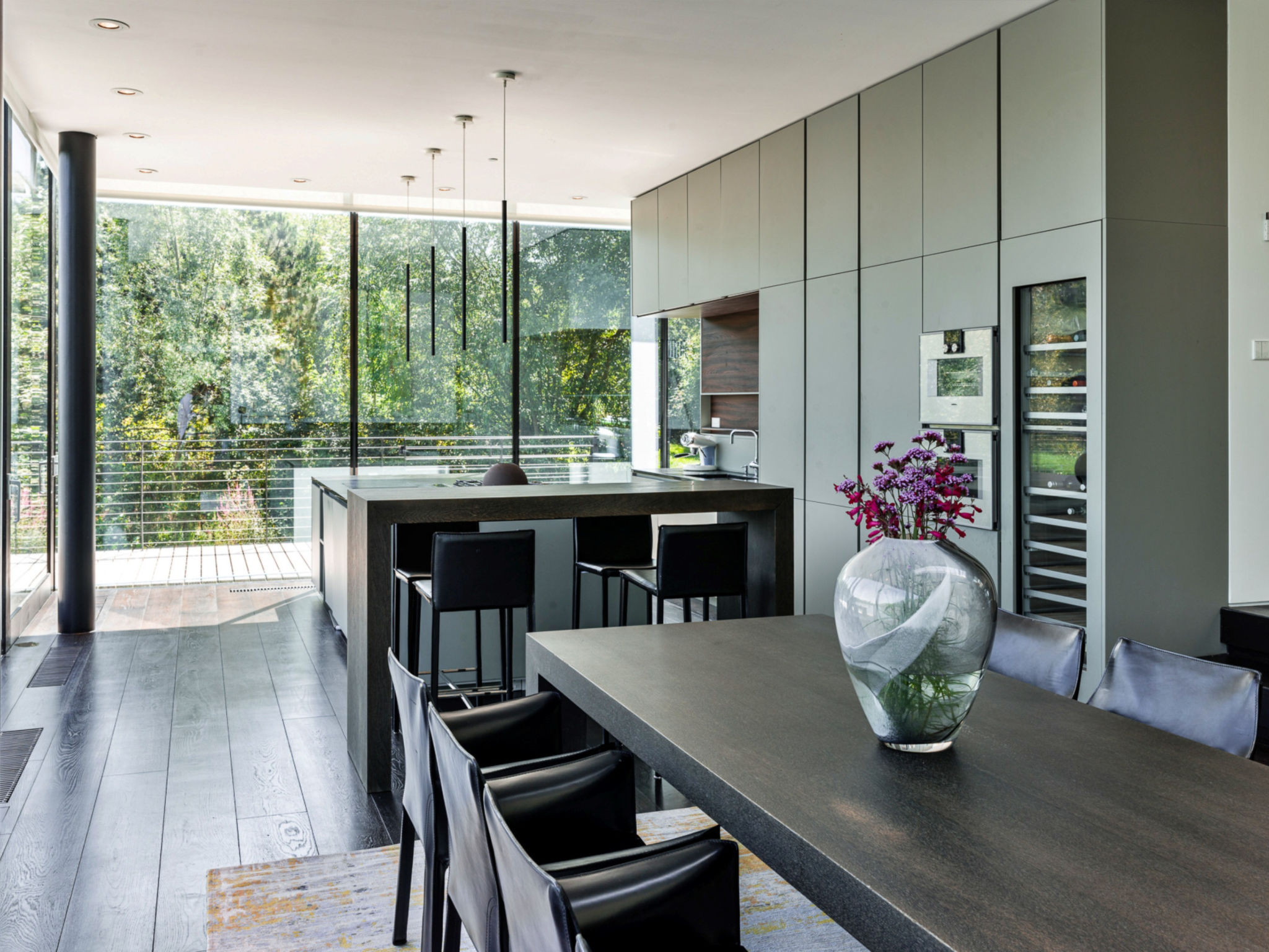 The Glass House at The Lakes by Yoo - Binnen