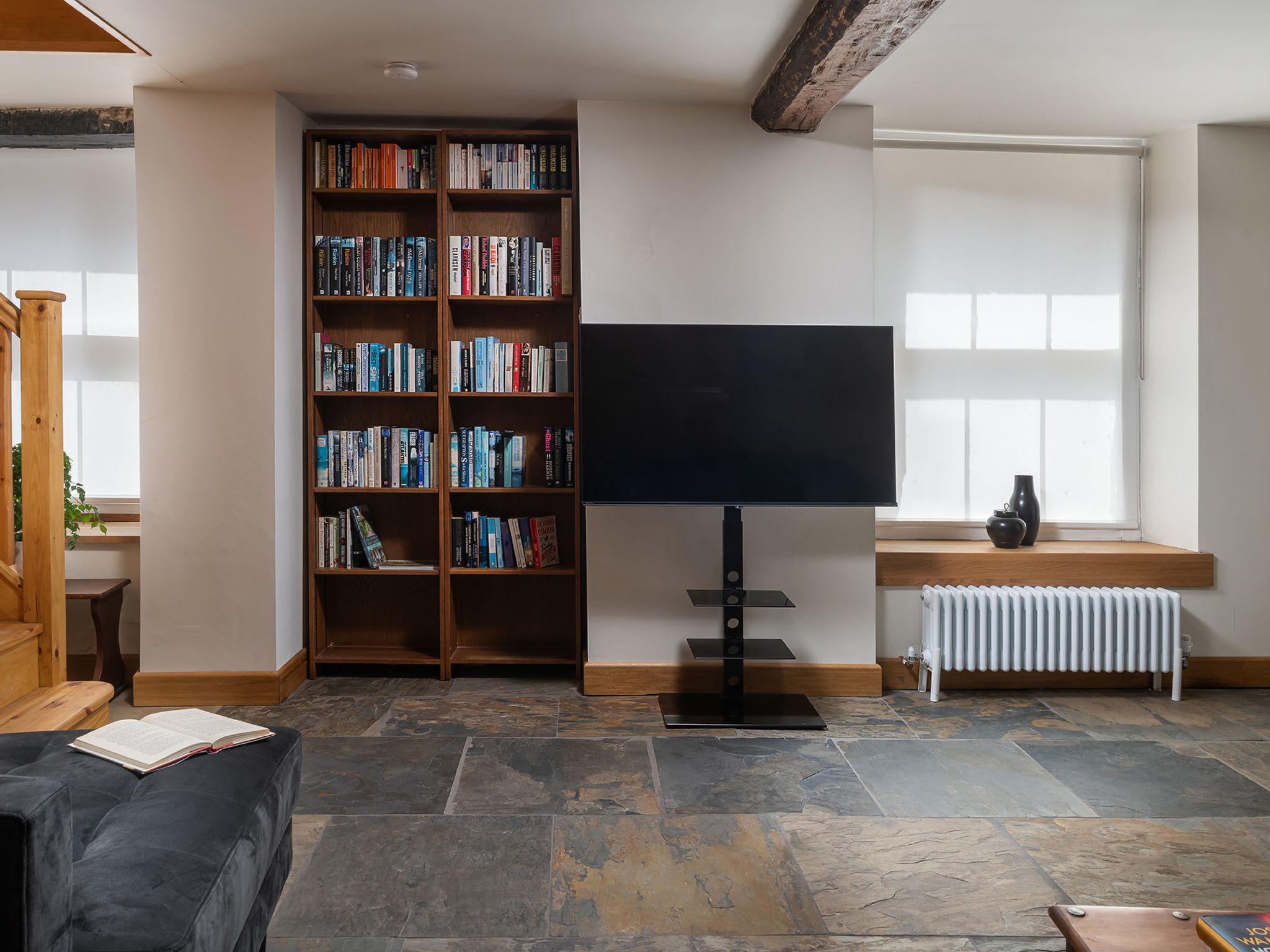 The Painswick Retreat - Binnen