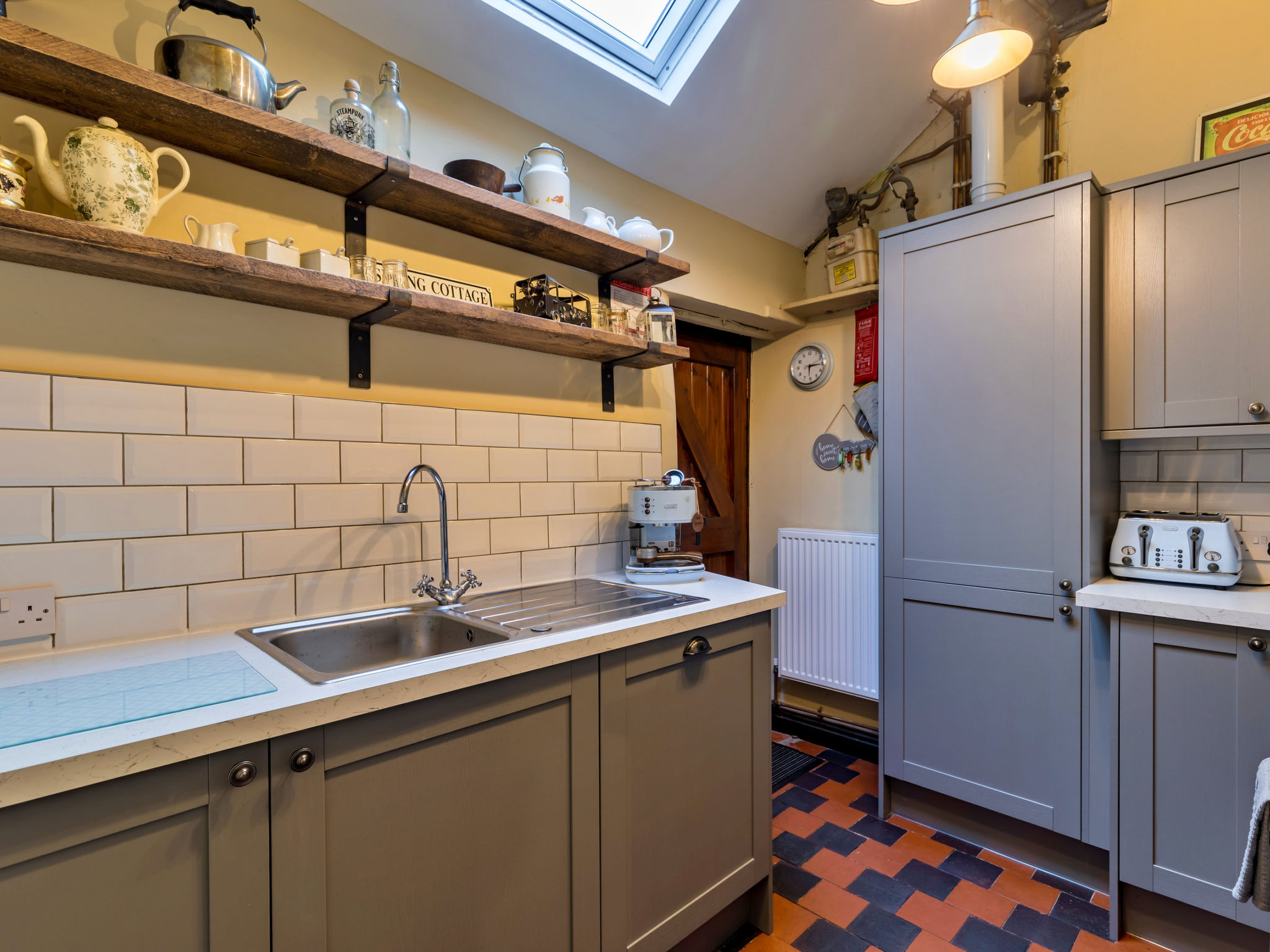 Spring Cottage-Drinnen