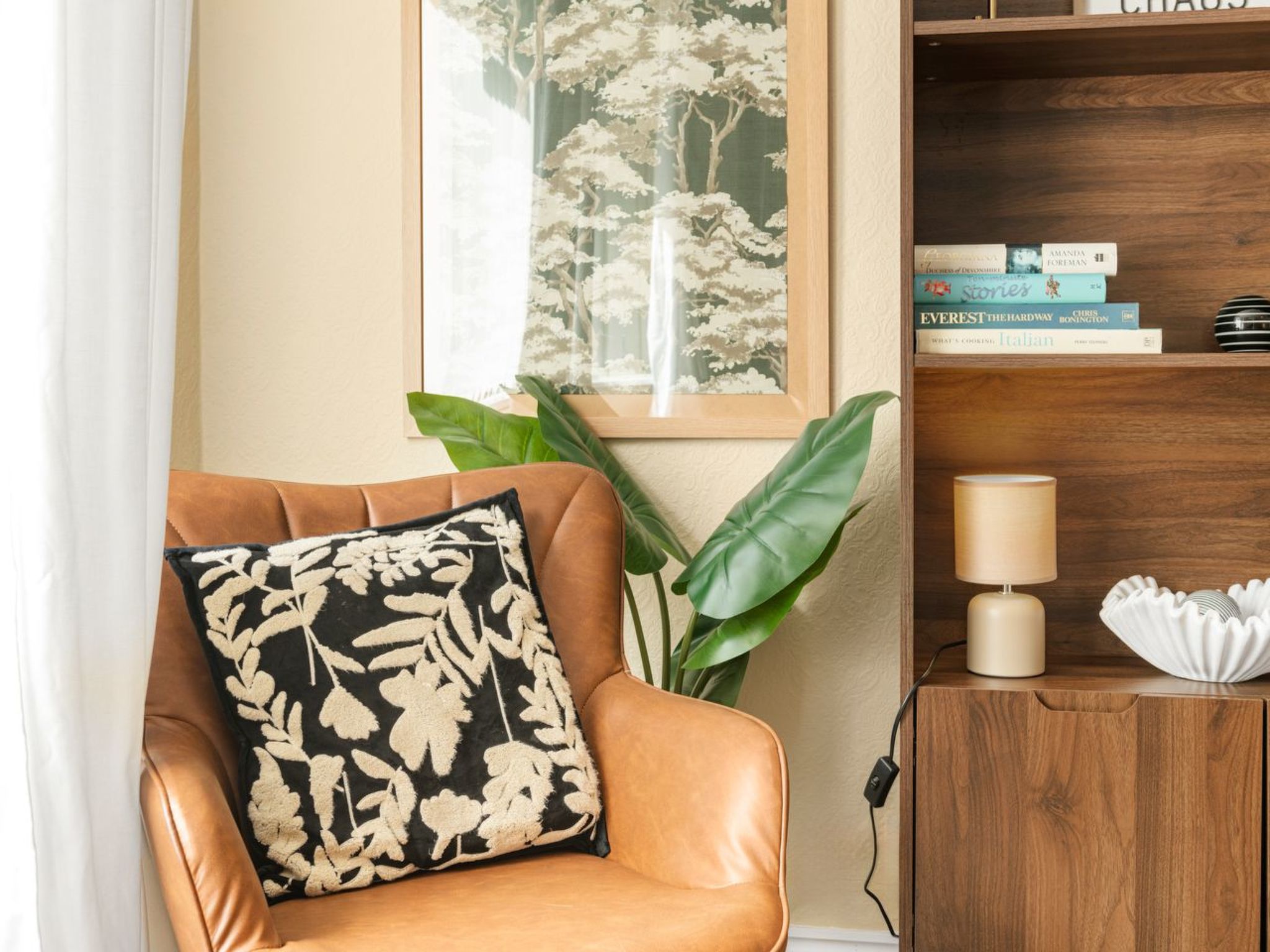 "3-Bett-Haus mit Parkplatz und Büro"-Image-tags.info