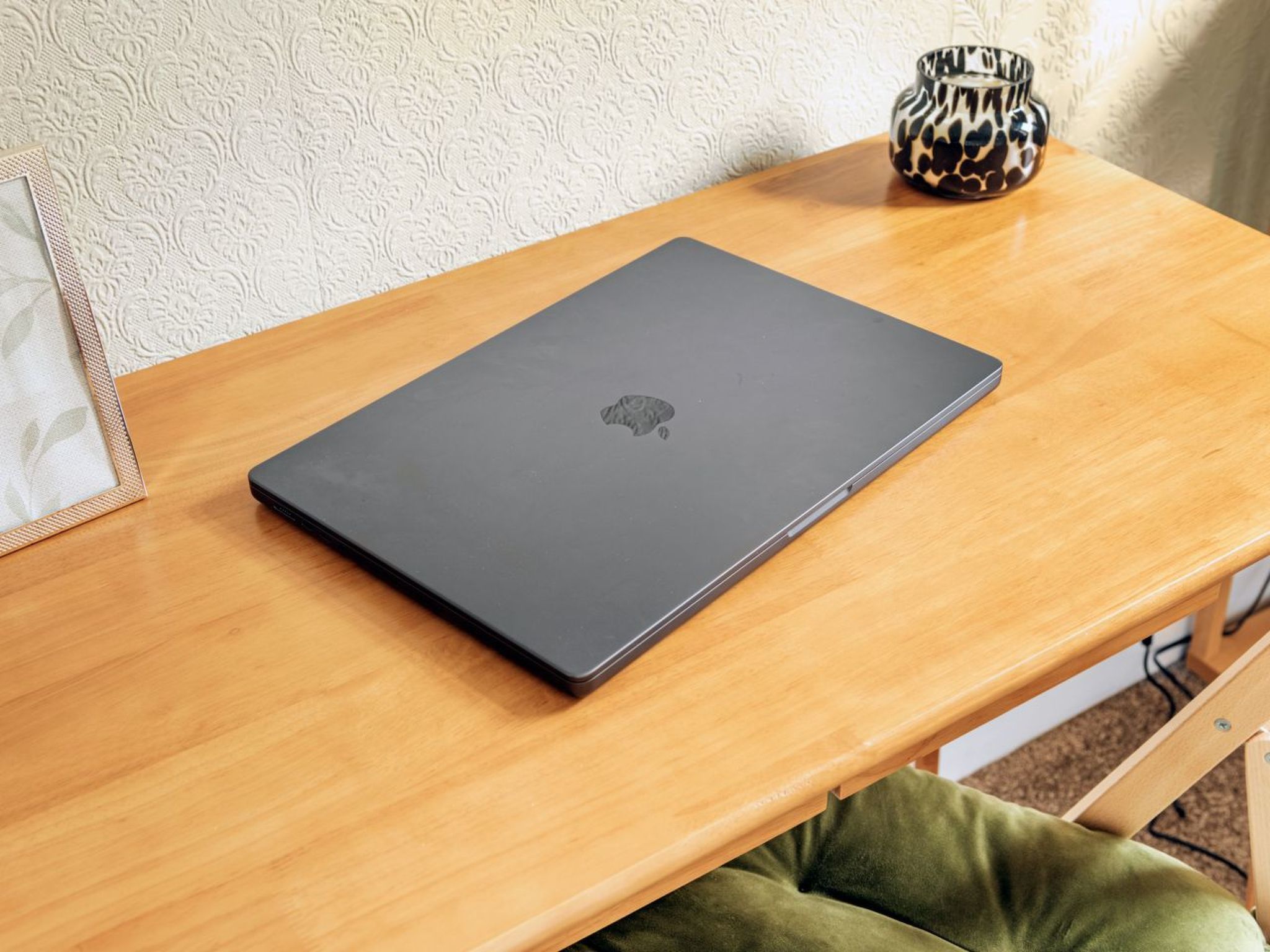 "3-Bett-Haus mit Parkplatz und Büro"-Image-tags.info