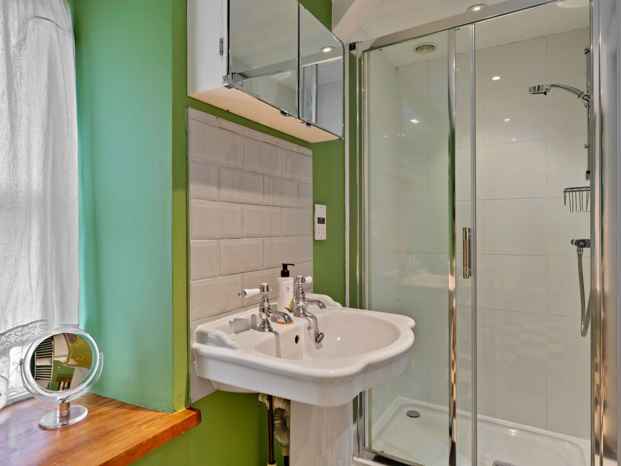 Meadowsweet Cottage - Binnen