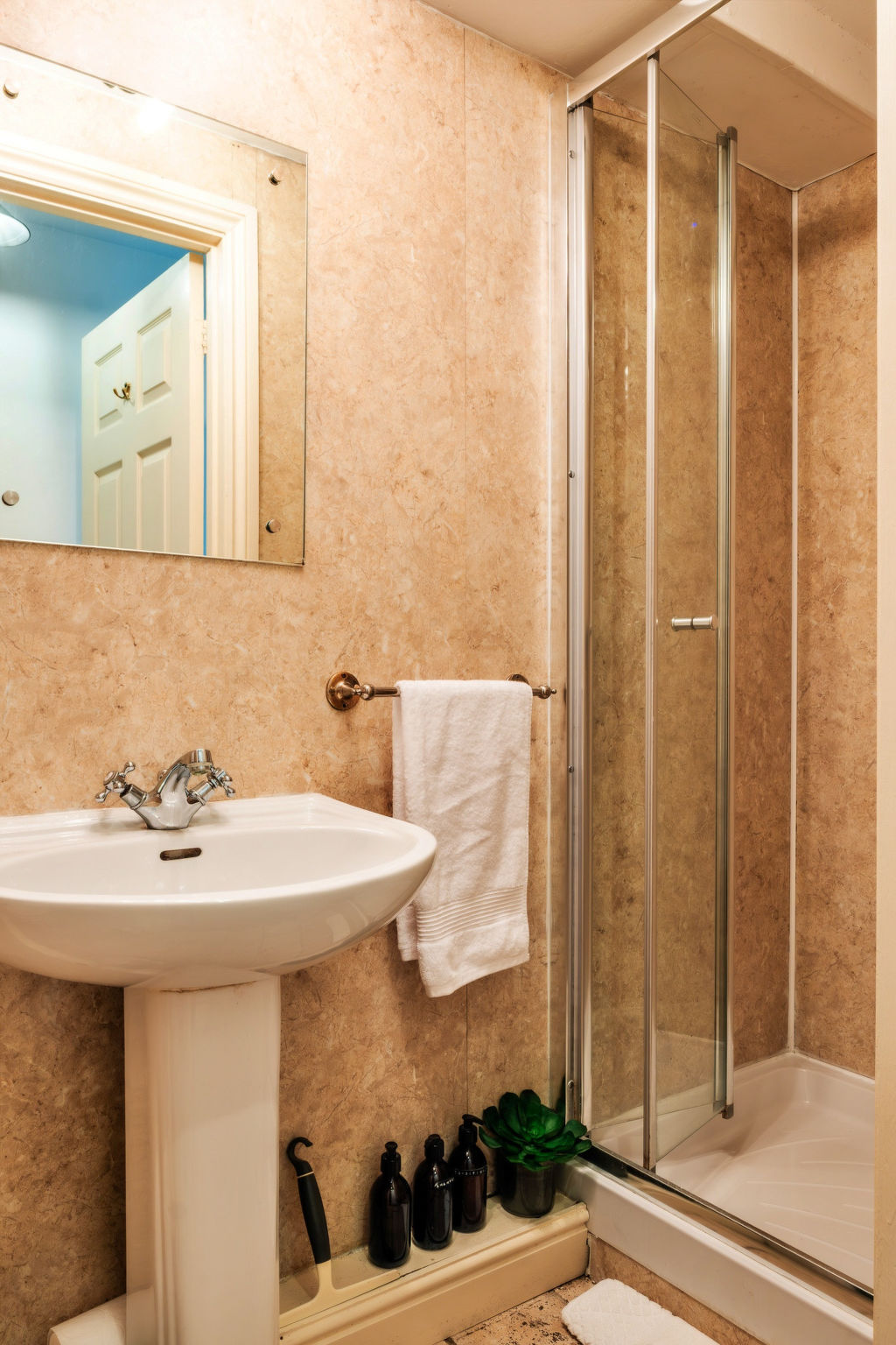 Appartement – Salle de bains, photo 13 sur 26