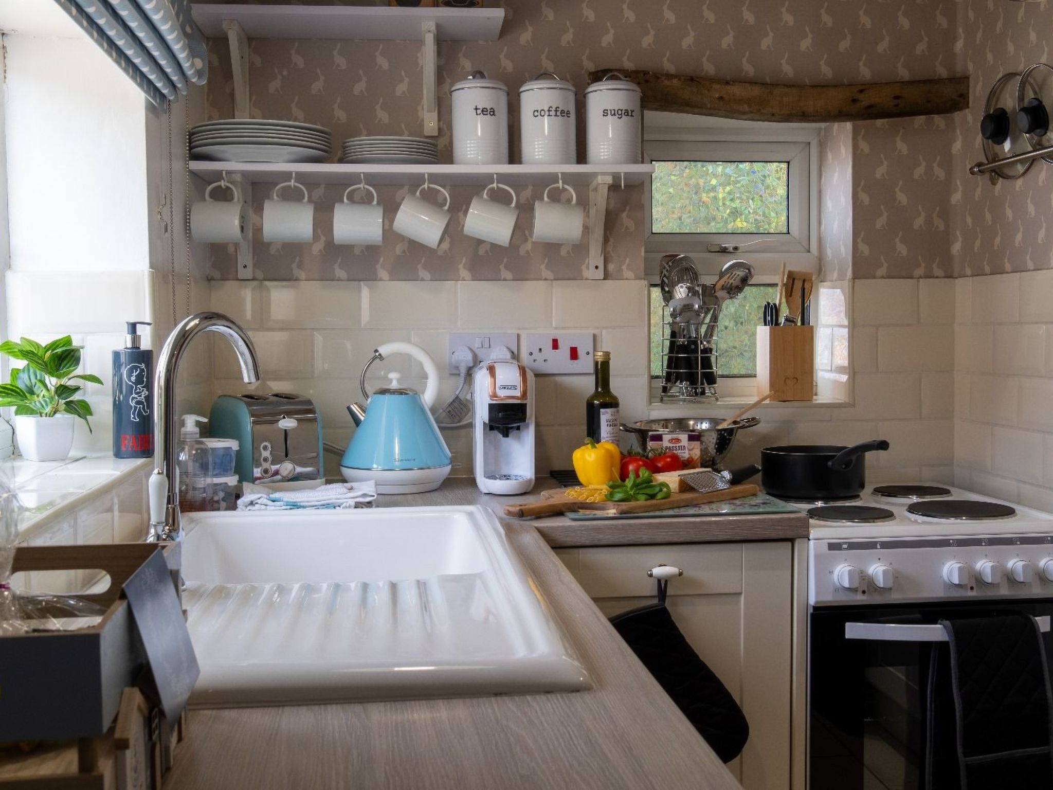 Doverow Cottage-Image-tags.info