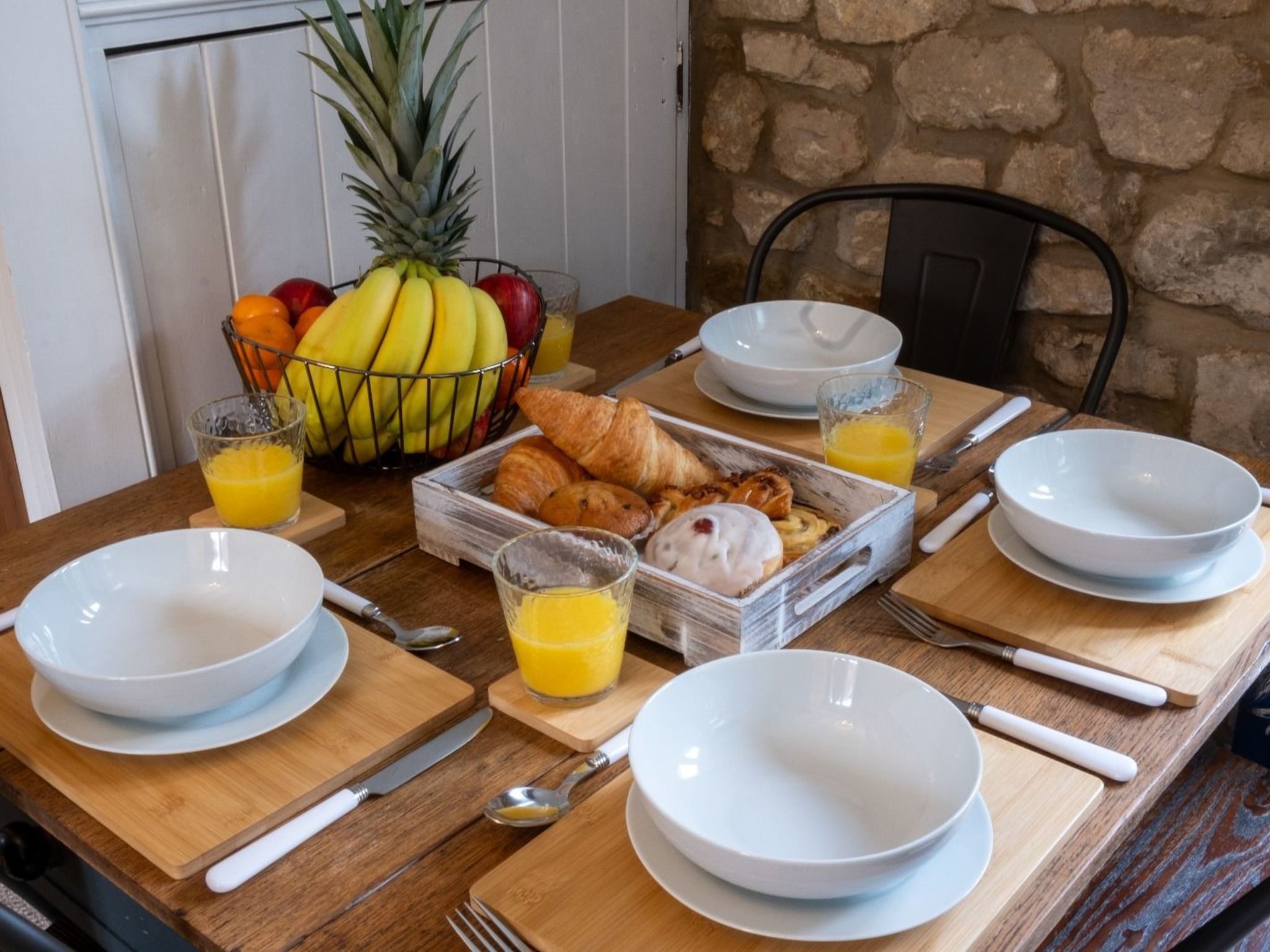 Doverow Cottage-Image-tags.info