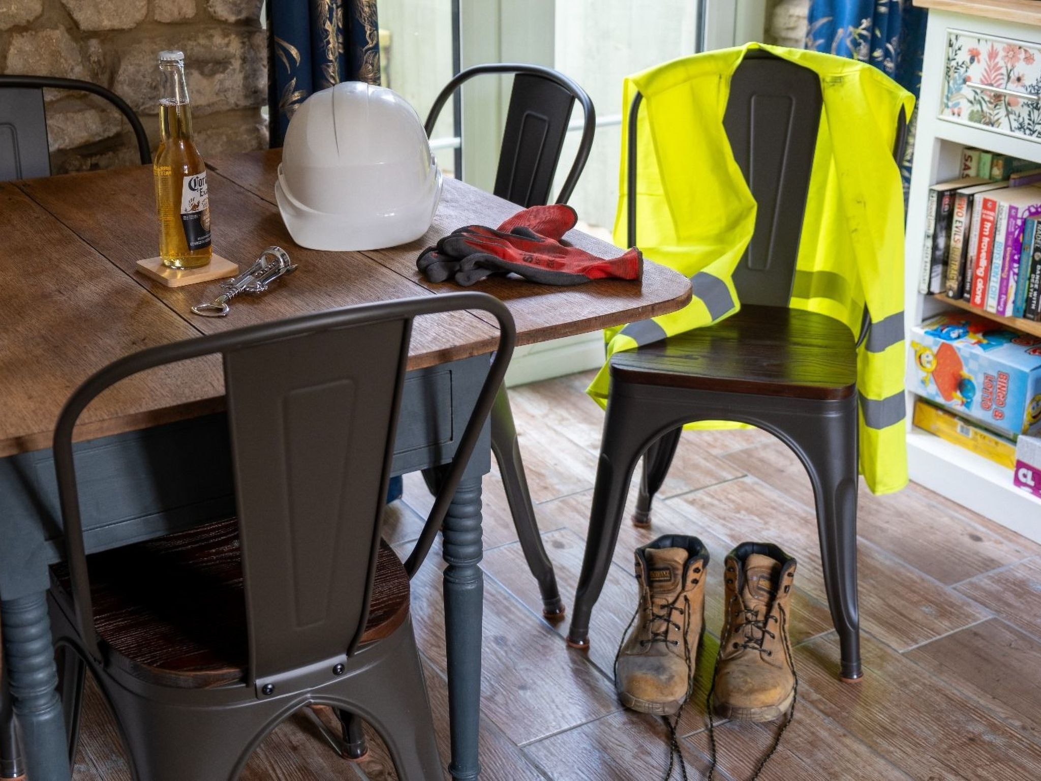 Doverow Cottage-Image-tags.info