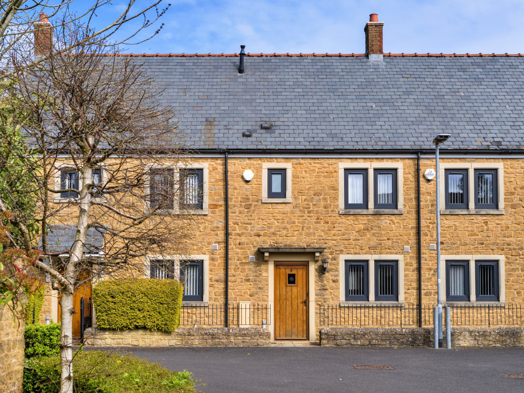 Hollies Cottage, Willow (2 bed)
